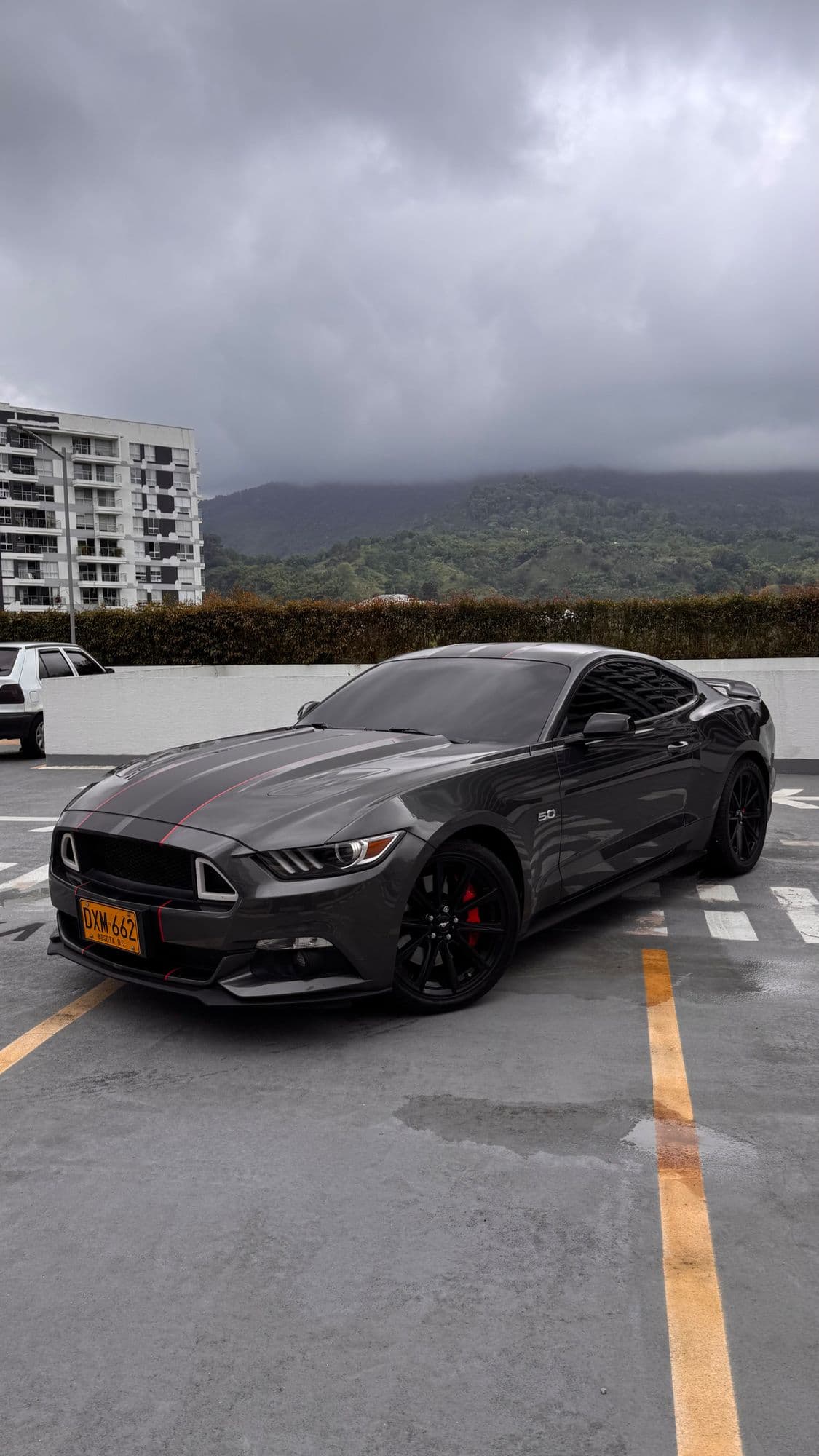 FORD MUSTANG GT - imagen 1
