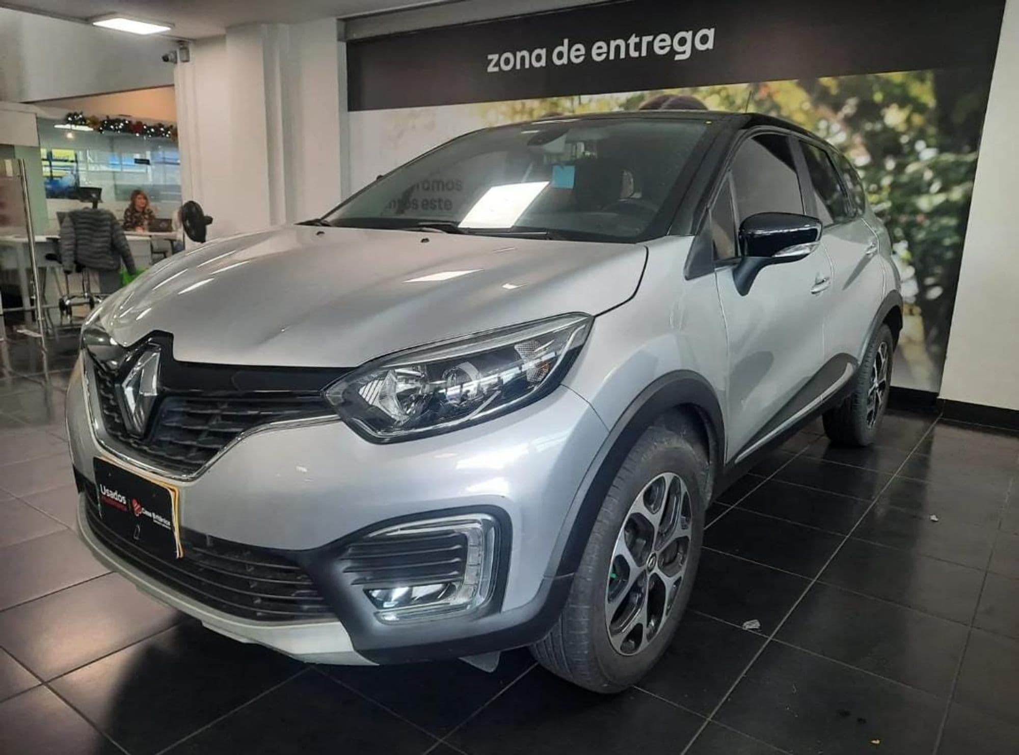 Renault Captur intens 2017 - imagen 1
