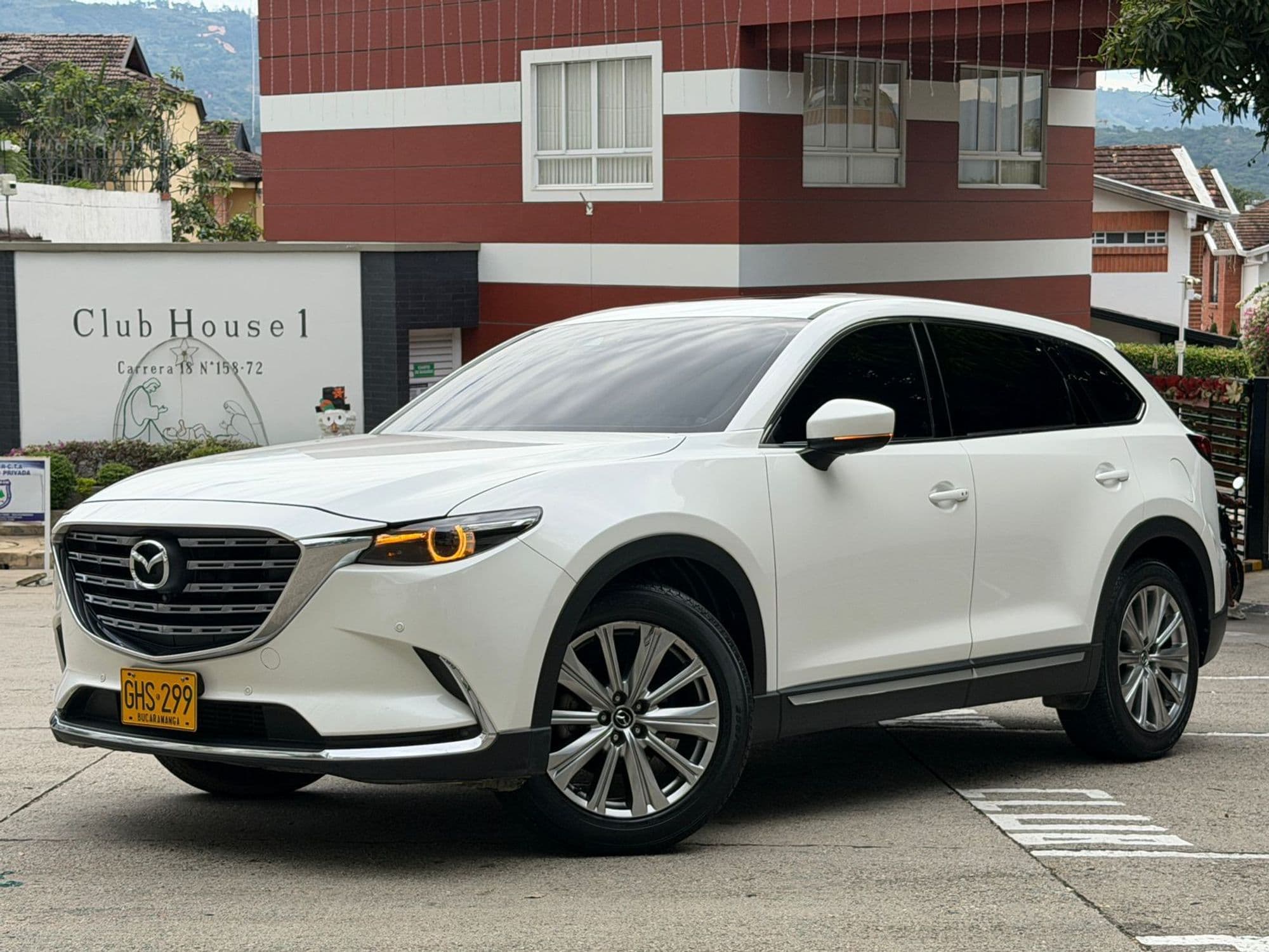 Mazda CX-9 Signature 2022 - imagen 1