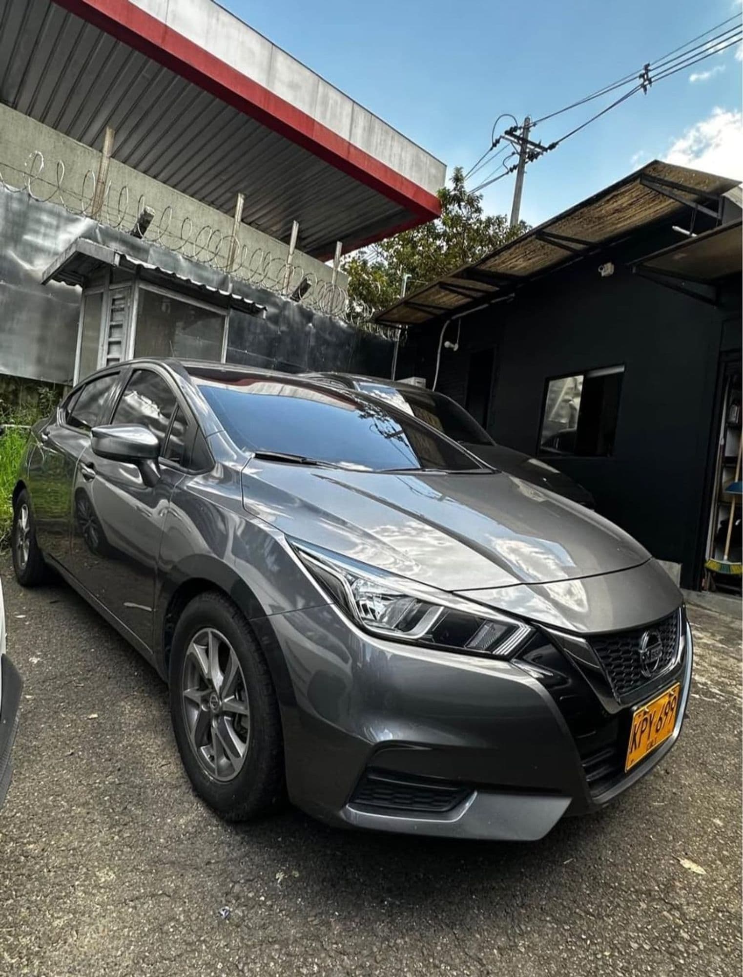 Nissan Versa Sense 2022 - imagen 1