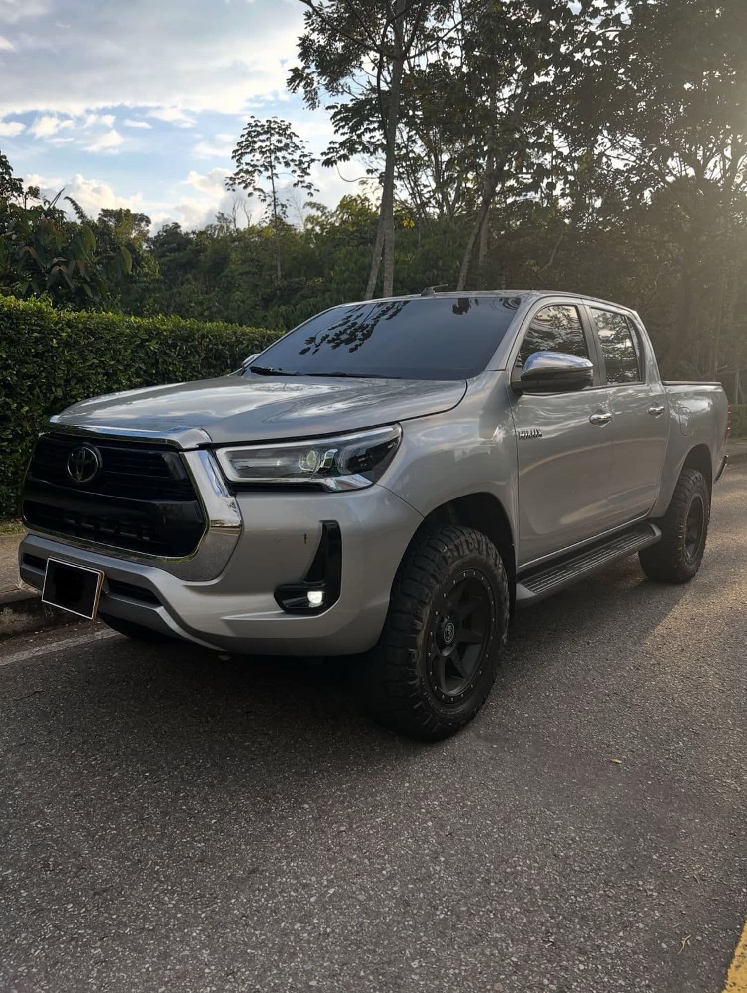 Toyota hilux Srx 2023 2.8 diesel blindada - imagen 1