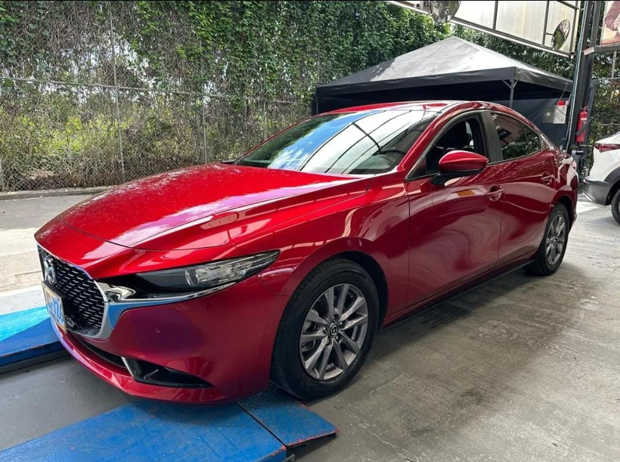 Mazda 3 Touring 2024 - imagen 1