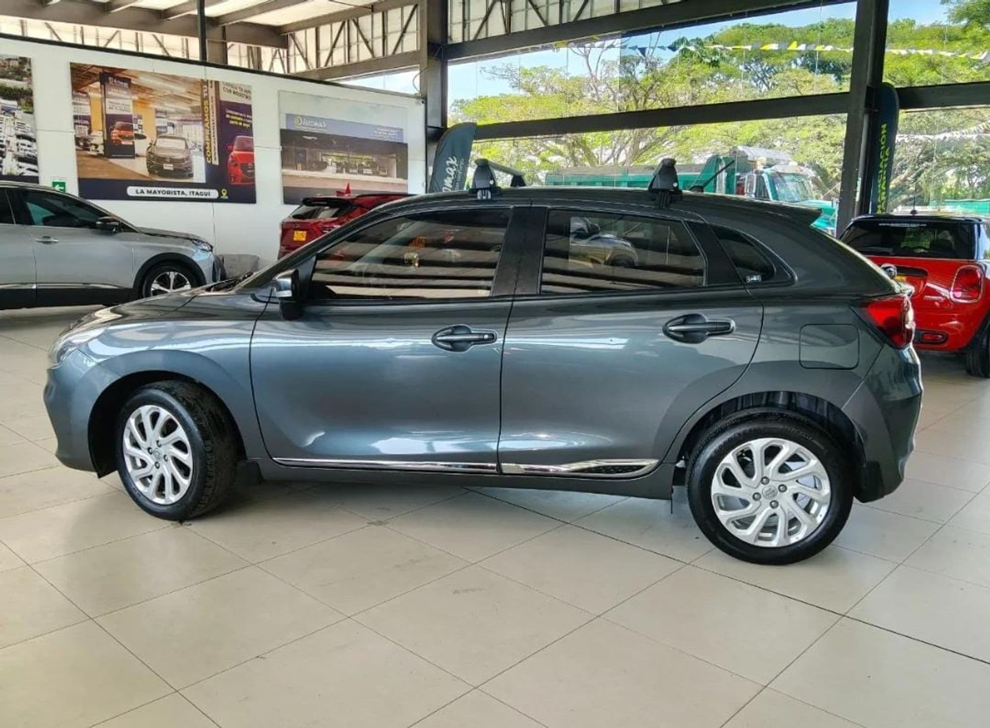 Suzuki Baleno Cross 2024 - imagen 1