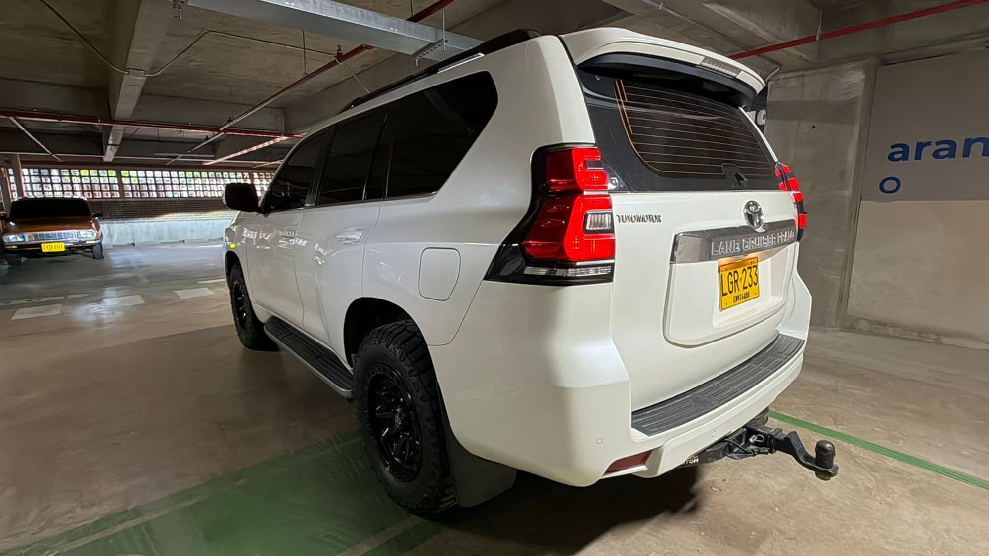 Toyota Prado VX 2022 b2 - imagen 1