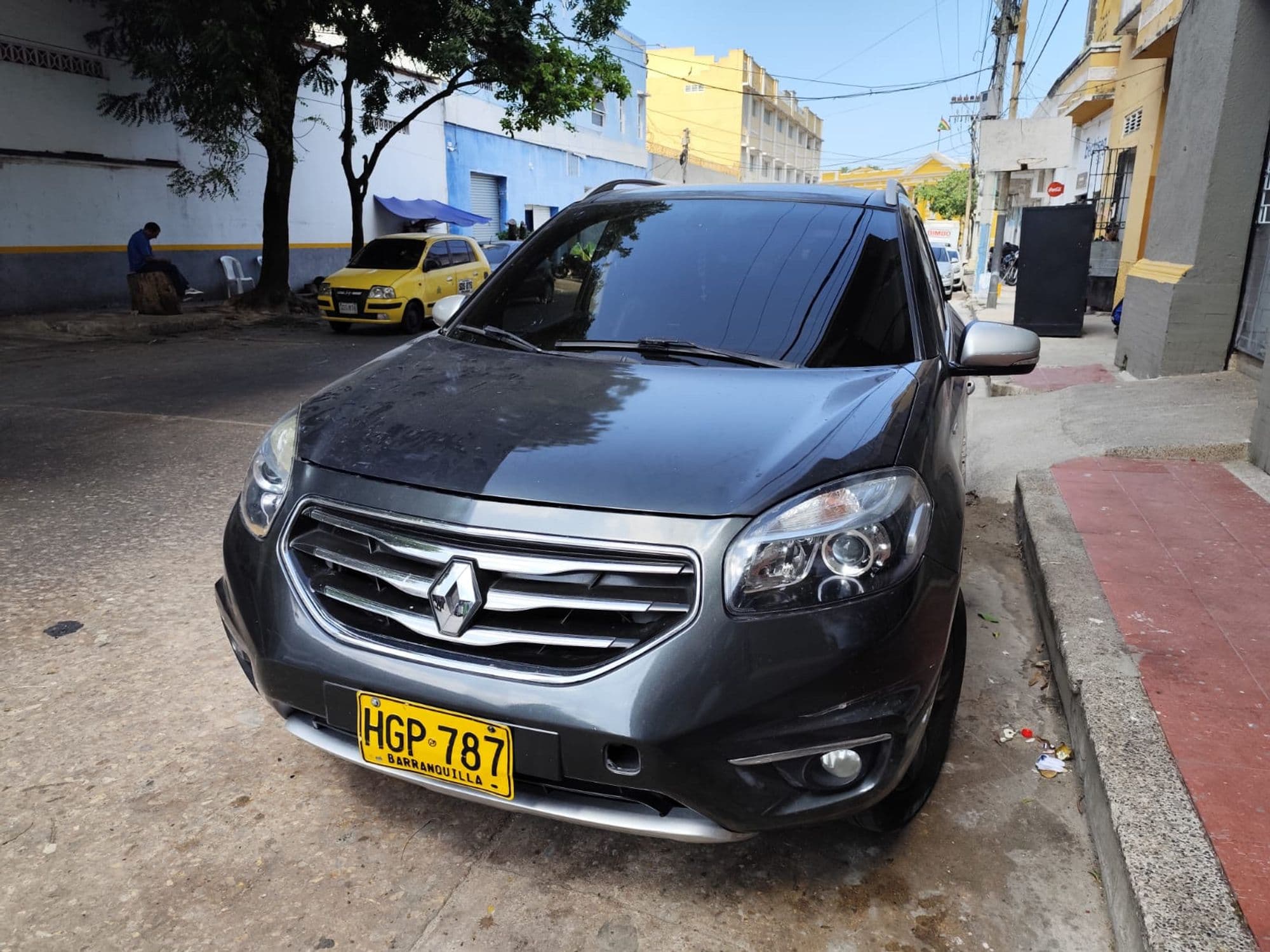 RENAULT KOLEOS DYNAMIQUE 2013 - imagen 1