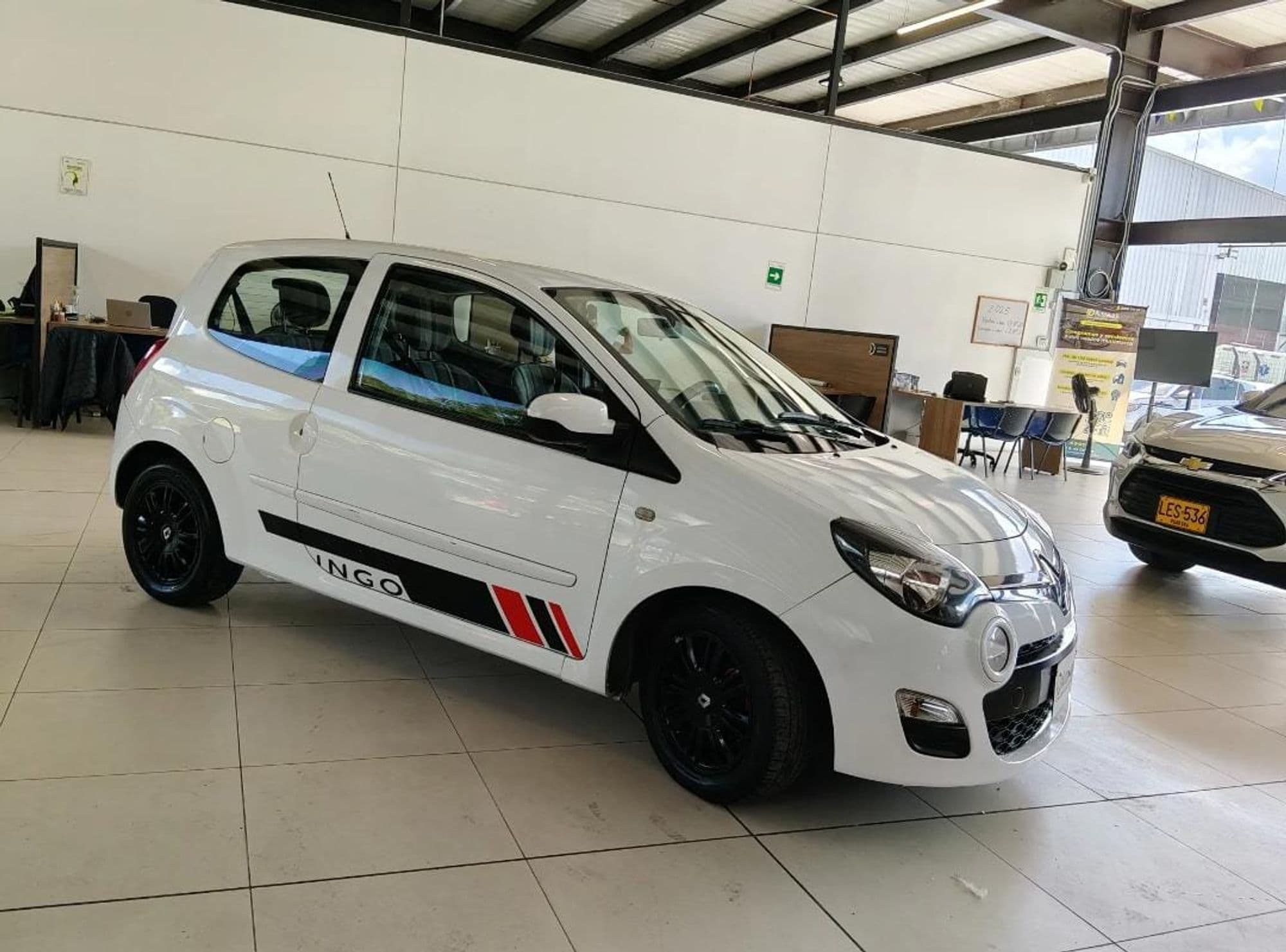 Renault Twingo 2014 - imagen 1