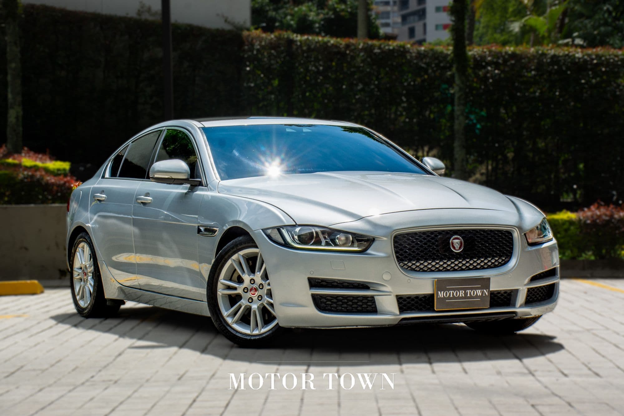 JAGUAR XE 2.0L PRESTIGE 2017 - imagen 1