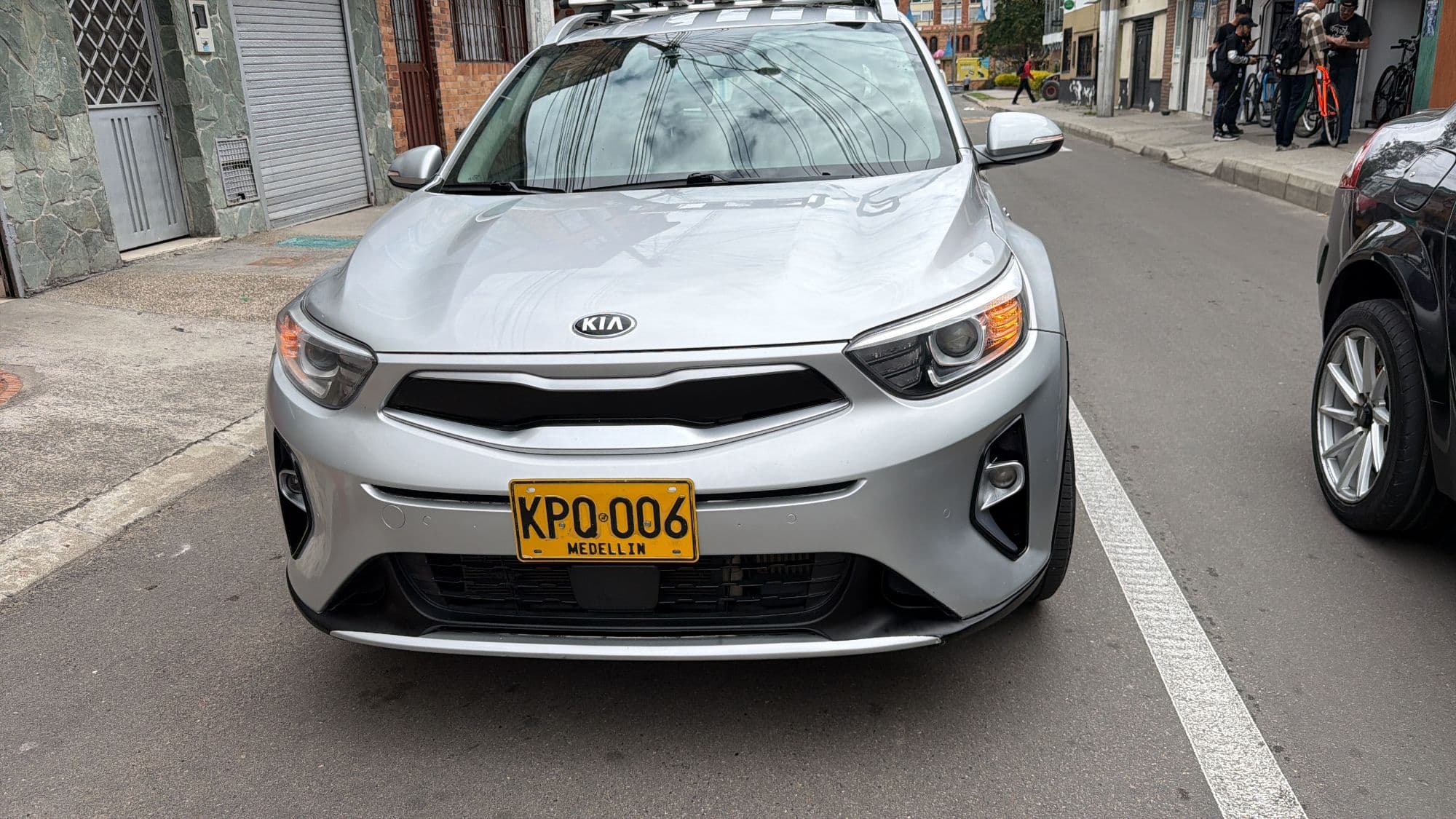 Kia stonic híbrida zenith - imagen 1