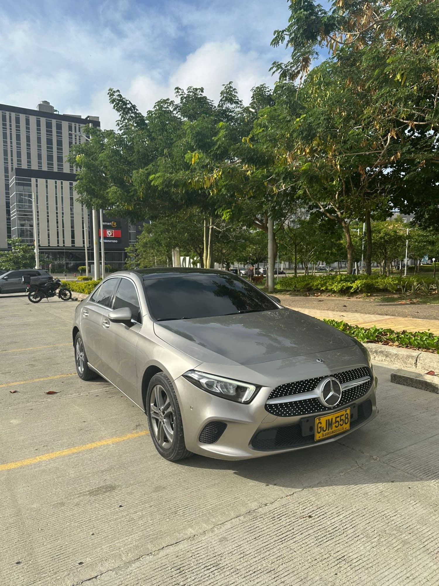 Mercedes Benz A200 sedan 2020 - imagen 1