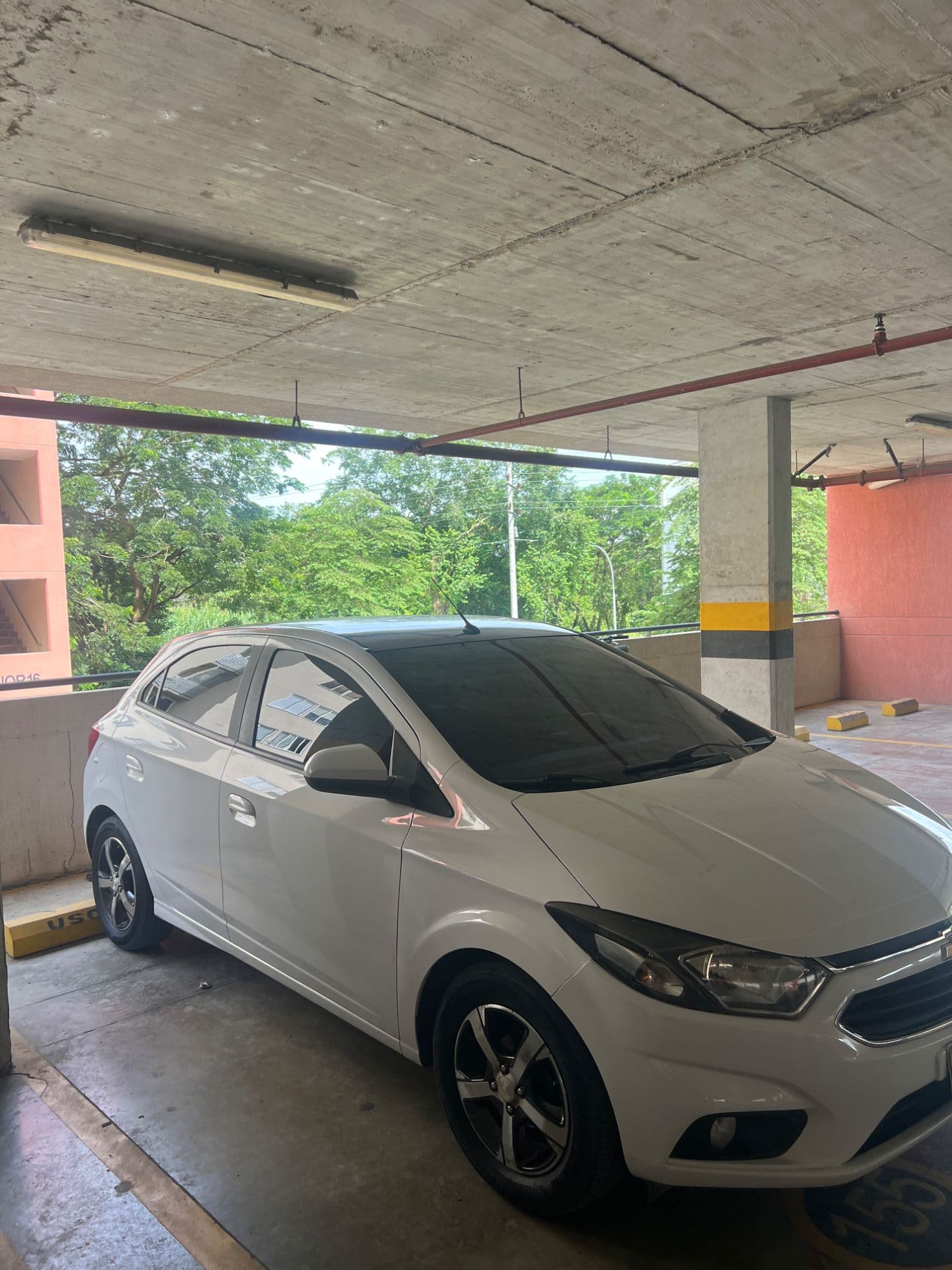 Chevrolet Onix LTZ 2017 - imagen 1