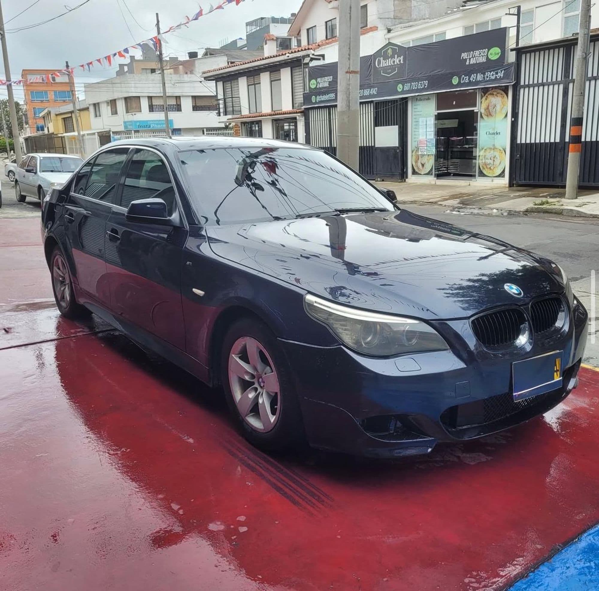 BMW 530i LCI Modelo 2010 - imagen 1