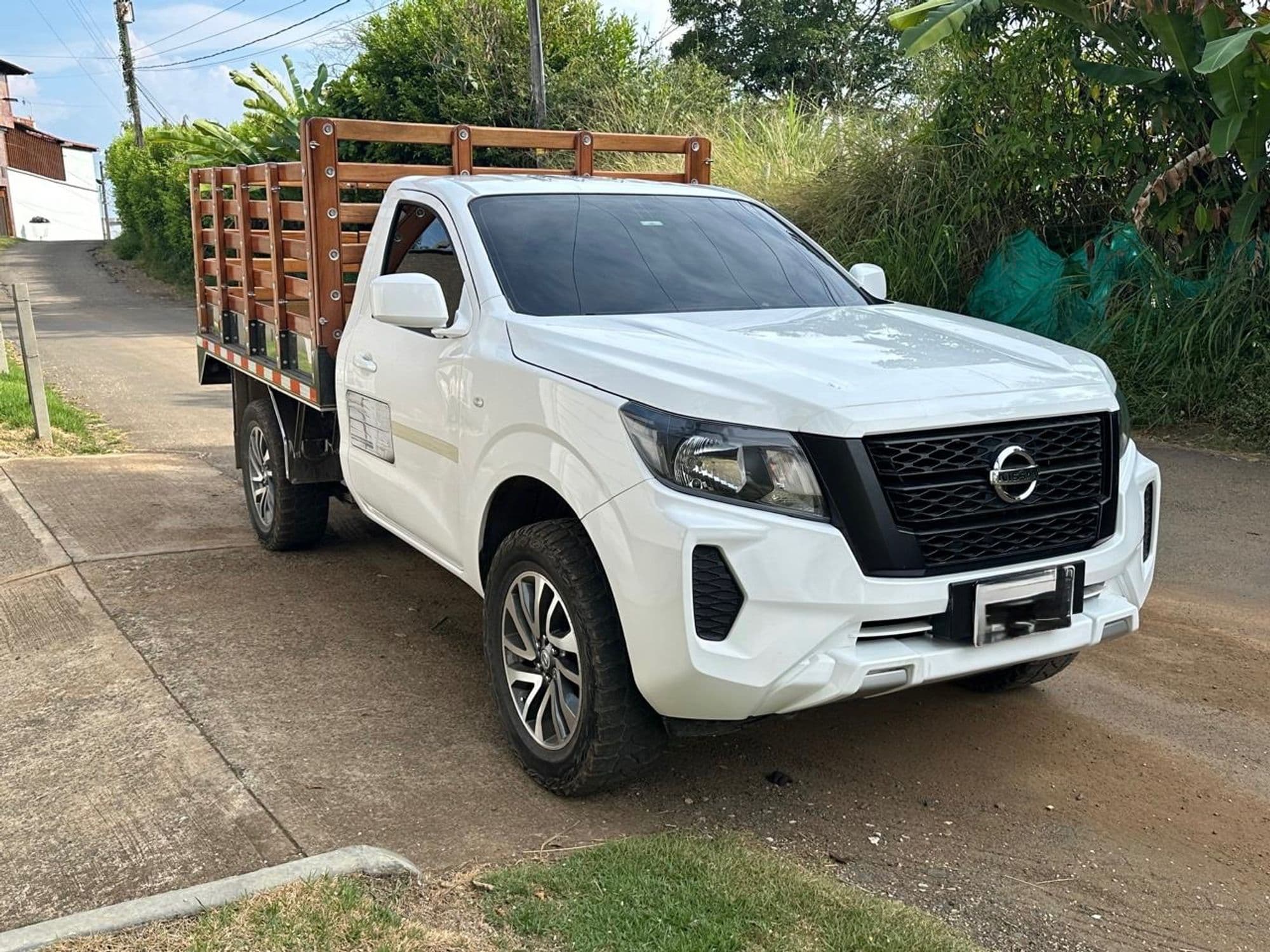Nissan Frontier Diésel - imagen 1