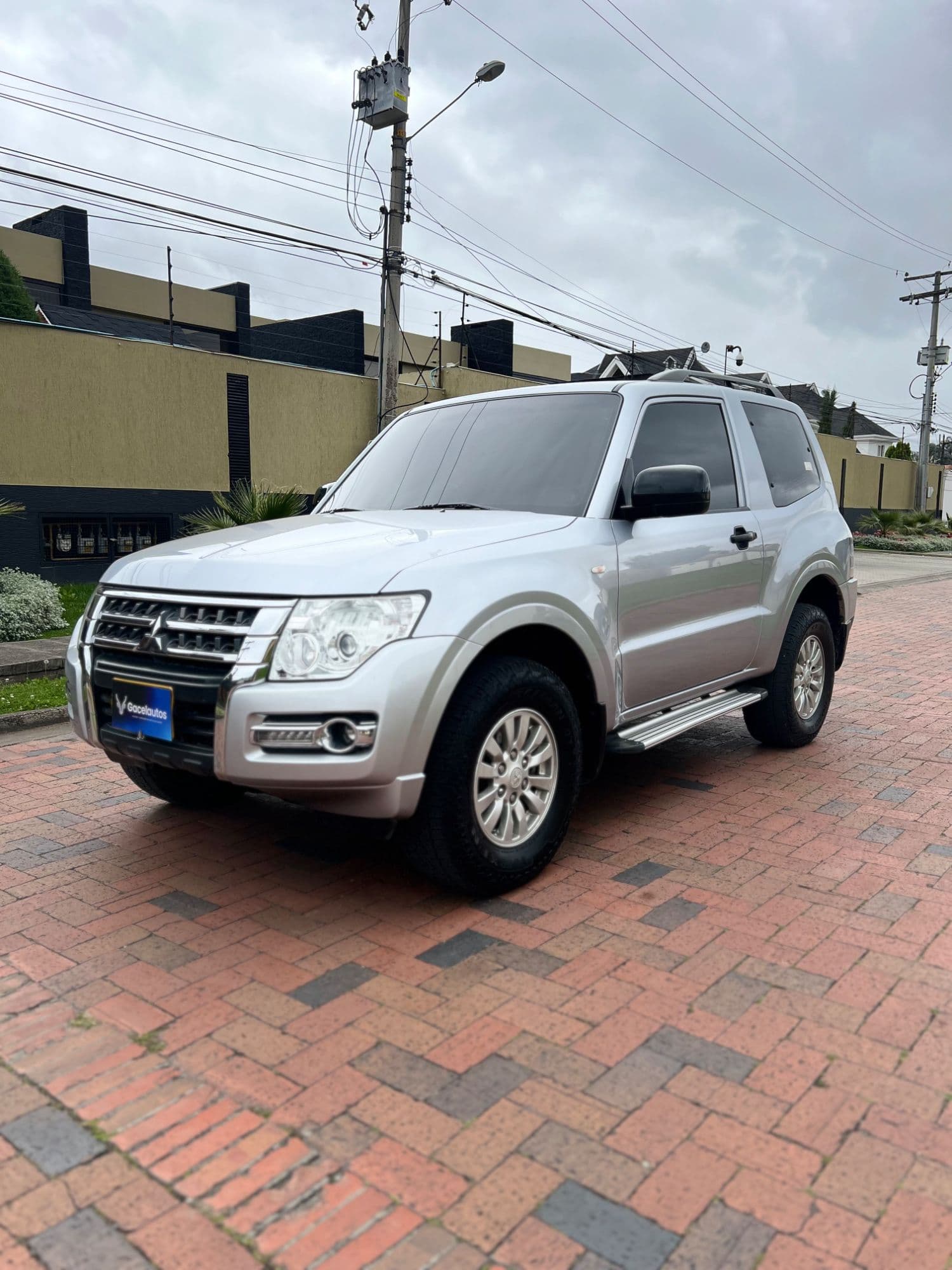 MITSUBISHI MONTERO HARD TOP 4x4 - imagen 1