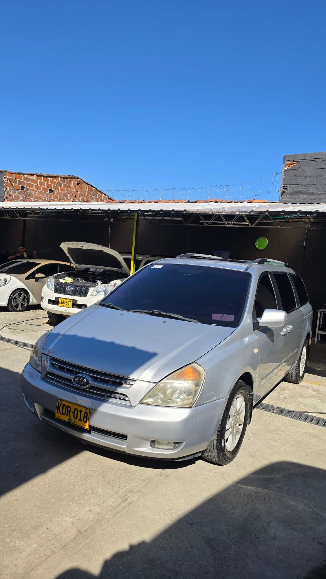 Kia sedona 2010 at - imagen 1