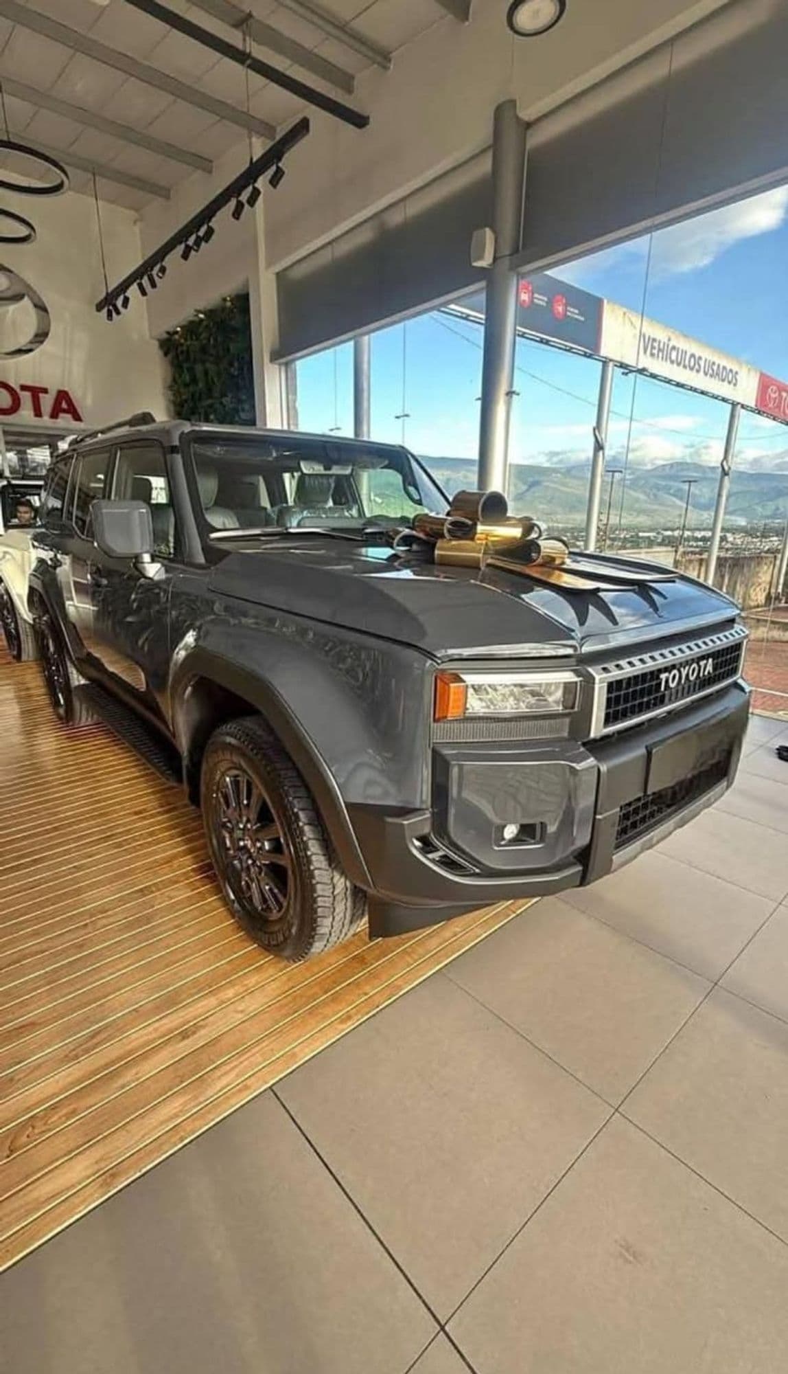 Toyota Prado TXL 2026 - imagen 1