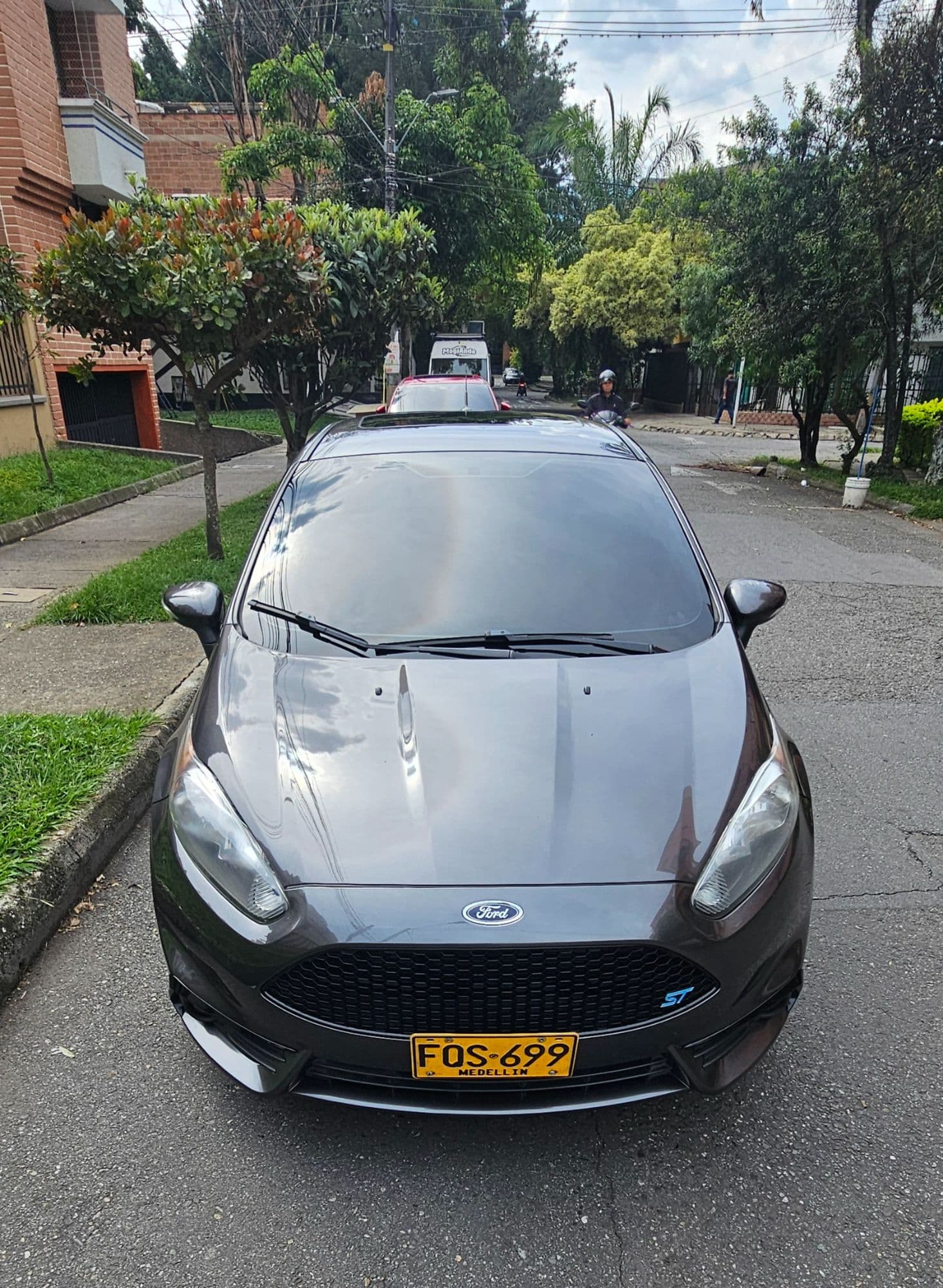 Ford Fiesta ST - imagen 1