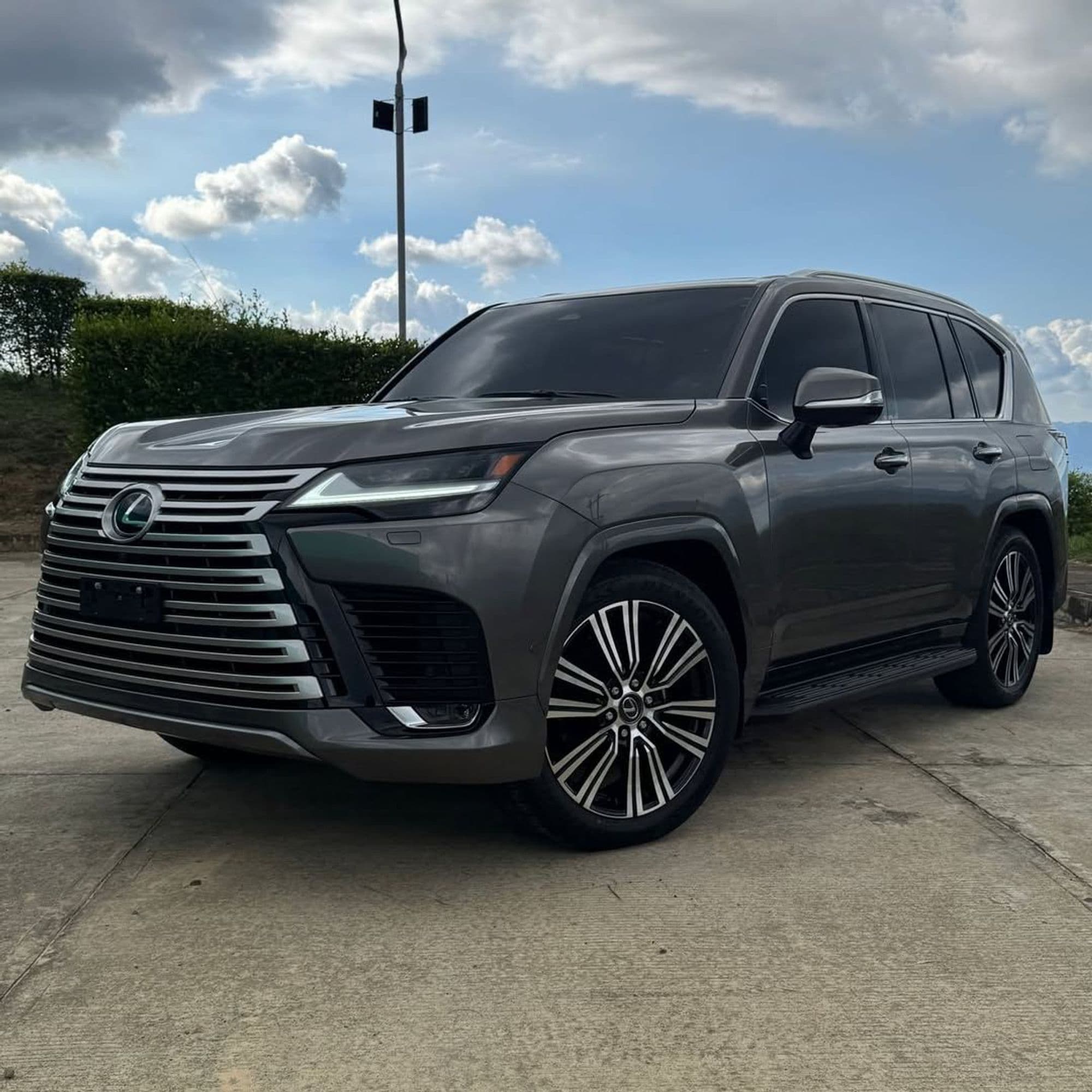 Lexus LX 700h LUXURY 2025 - imagen 1