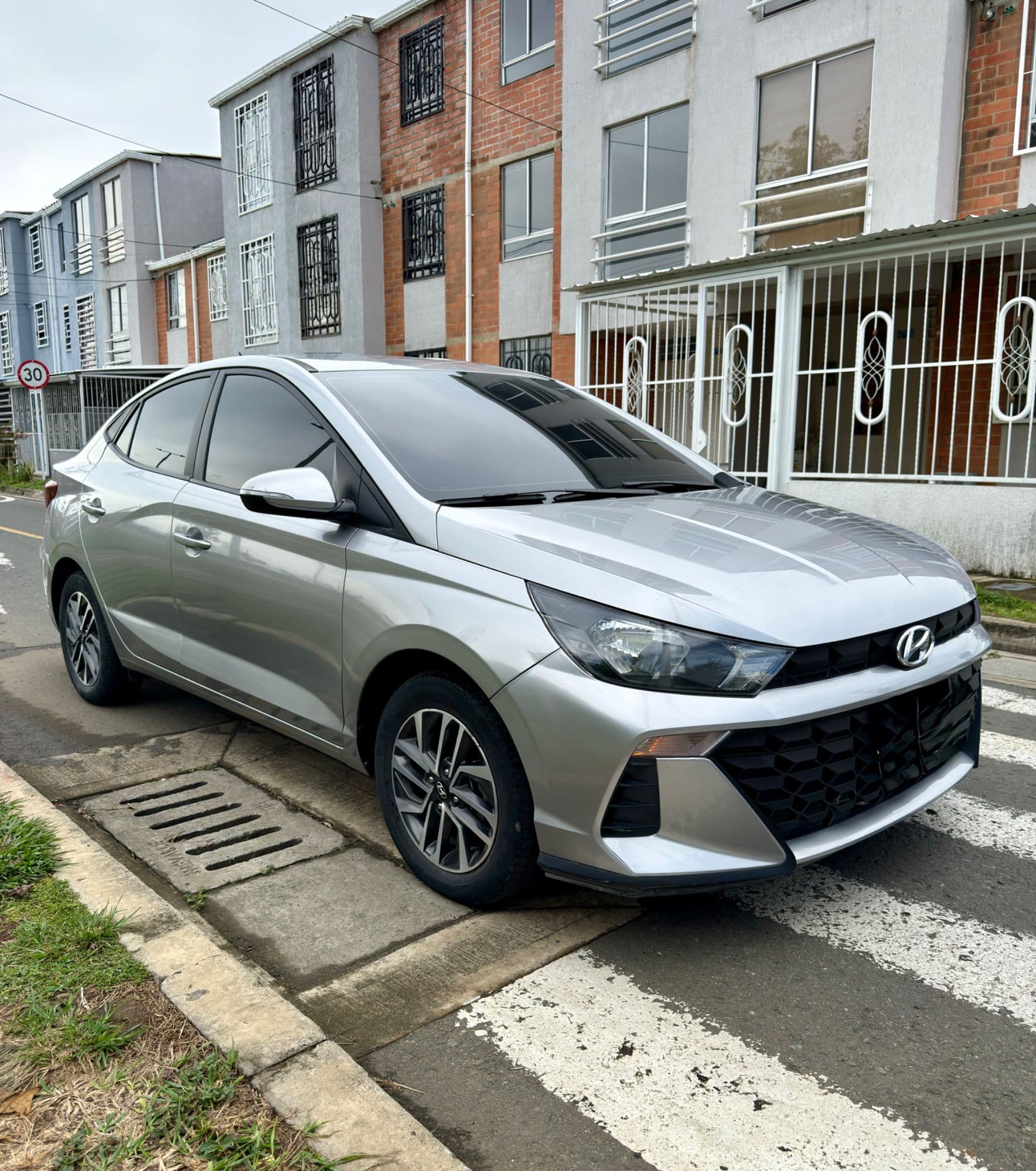 Hyundai Accent HB20 2024 - imagen 1