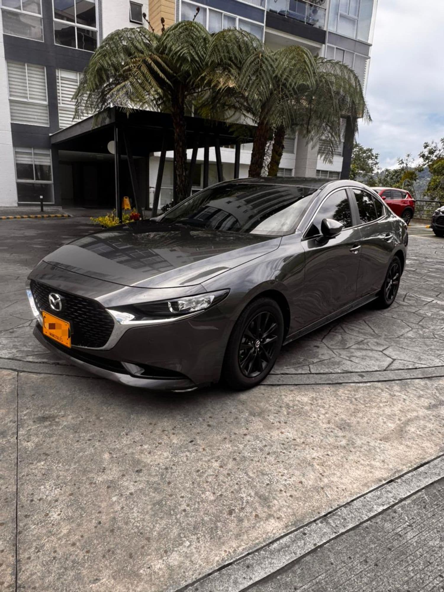 Mazda 3 touring automático solo 33 mil kmts - imagen 1