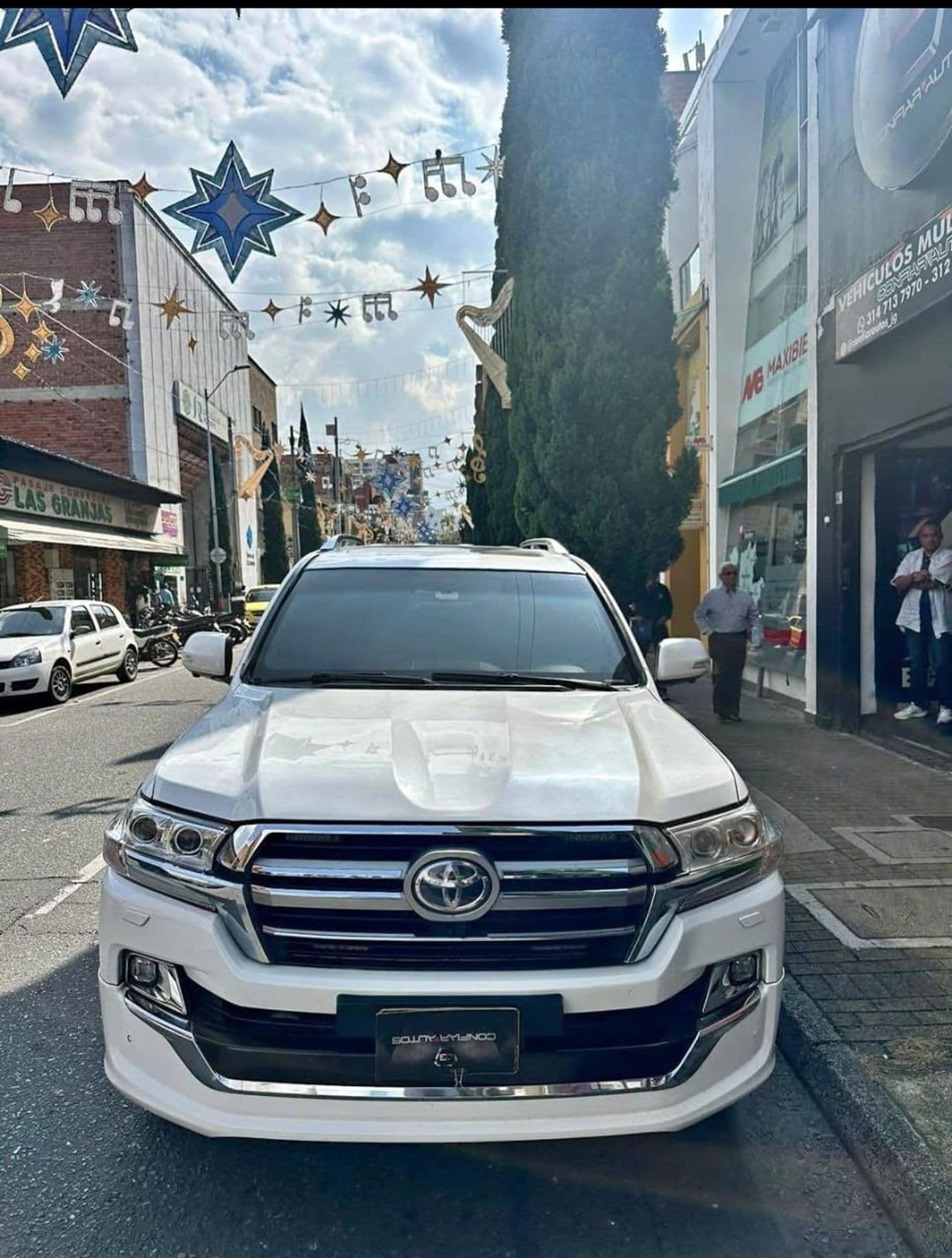 Toyota Lc200 VX Exclusive blindada 2014 - imagen 1