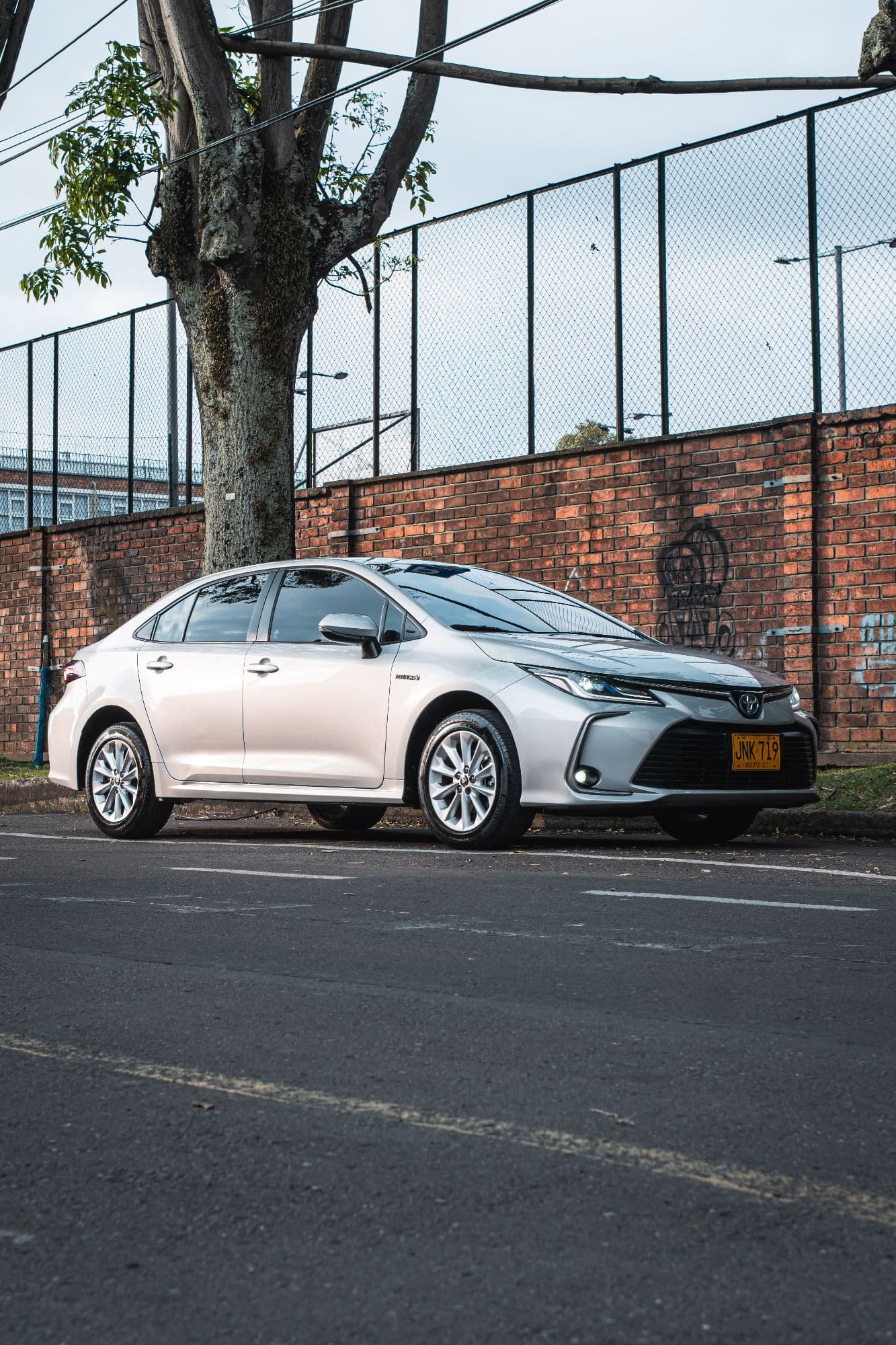 TOYOTA COROLLA HÍBRIDO XEI - imagen 1