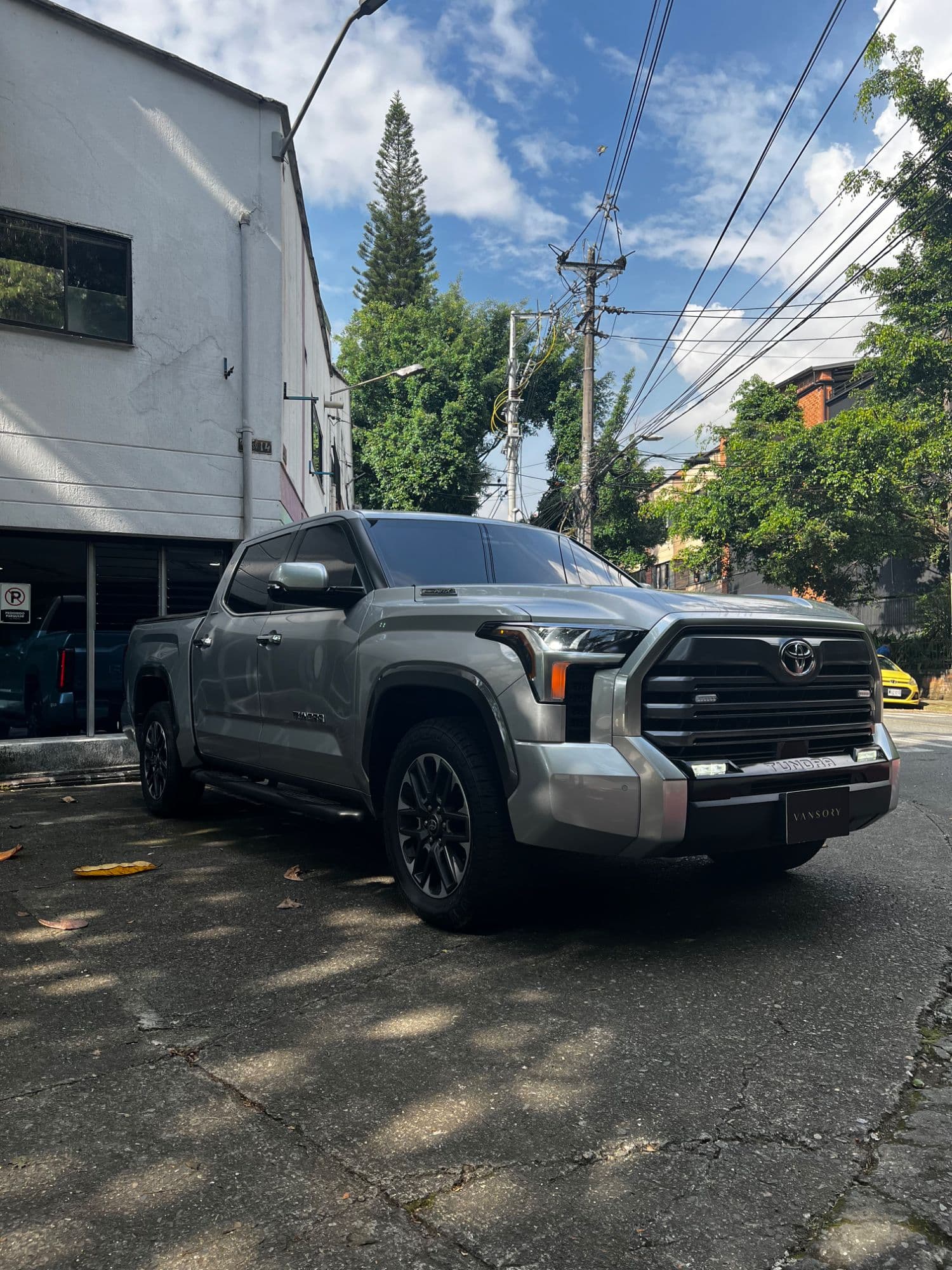 TOYOTA TUNDRA LIMITED BLINDAJE 2 - imagen 1