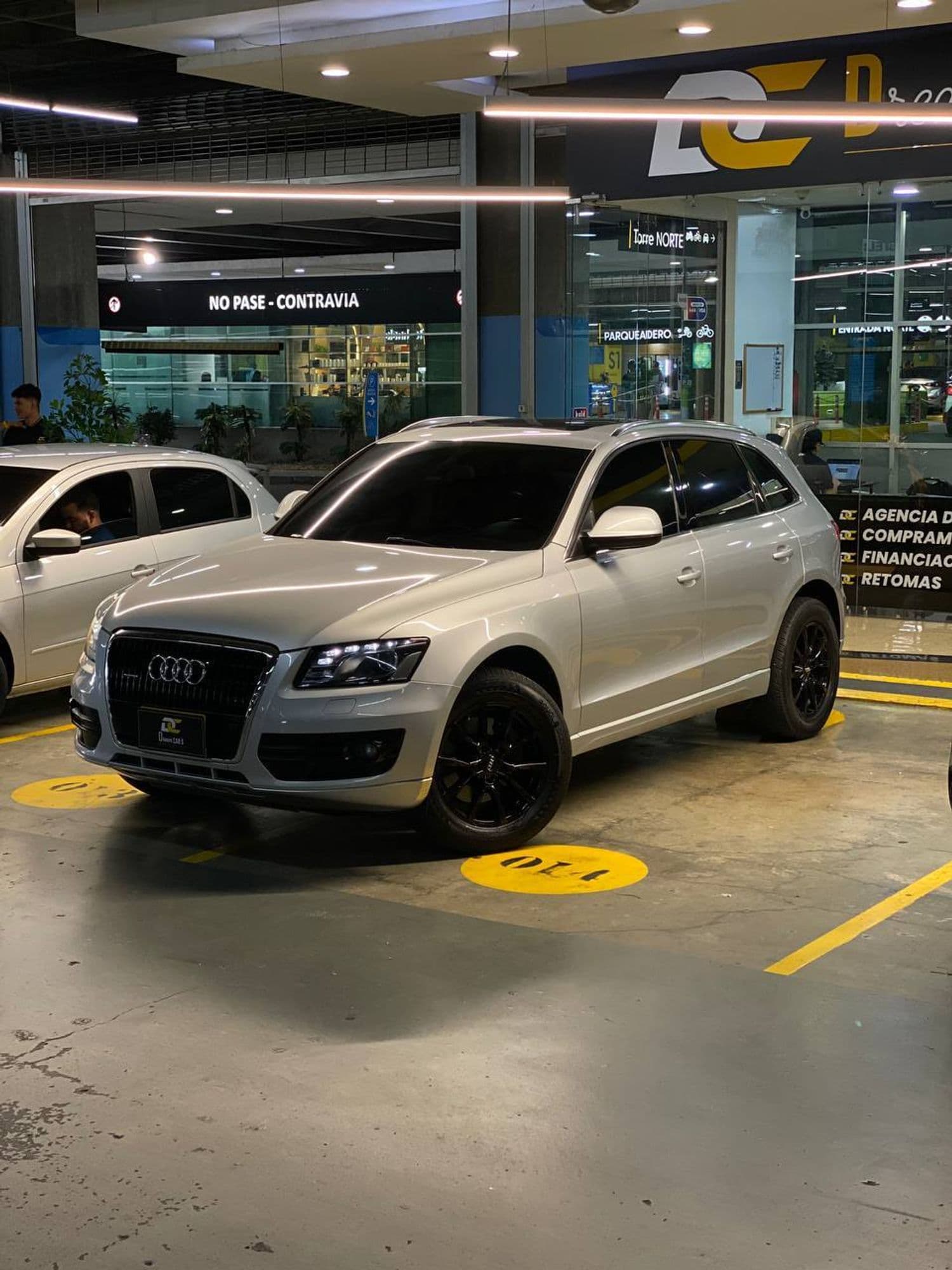 AUDI Q5 FSI S-TRONIC QUATTRO 2011 - imagen 1