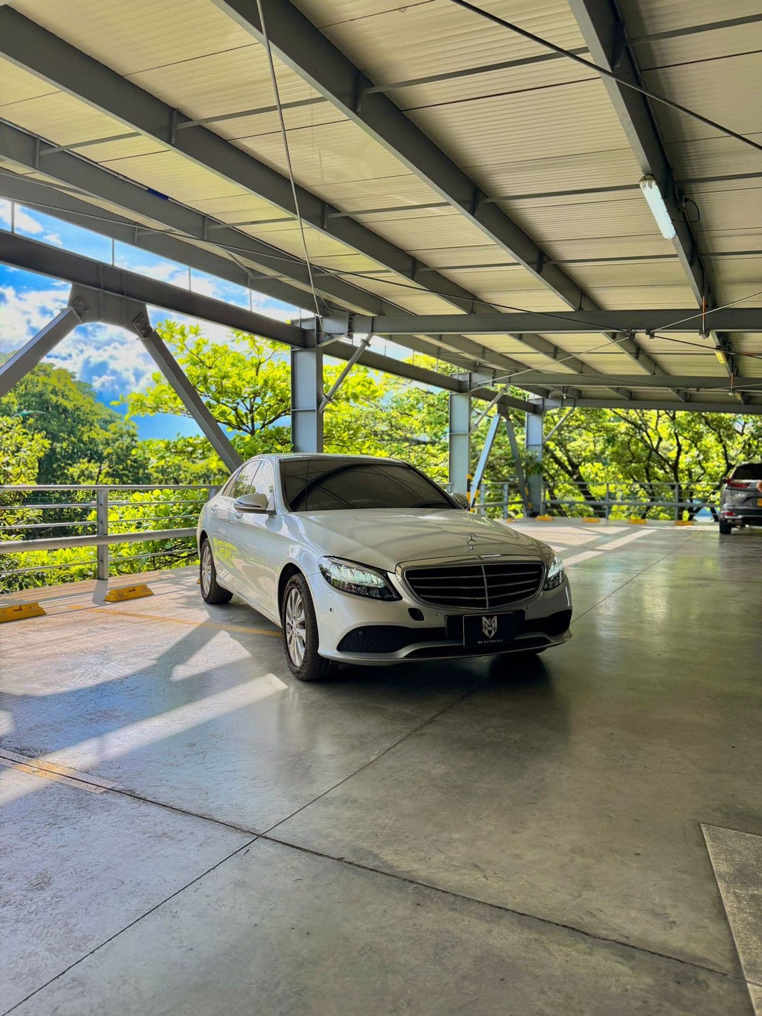 MERCEDES BENZ C200 EXCLUSIVE - imagen 1