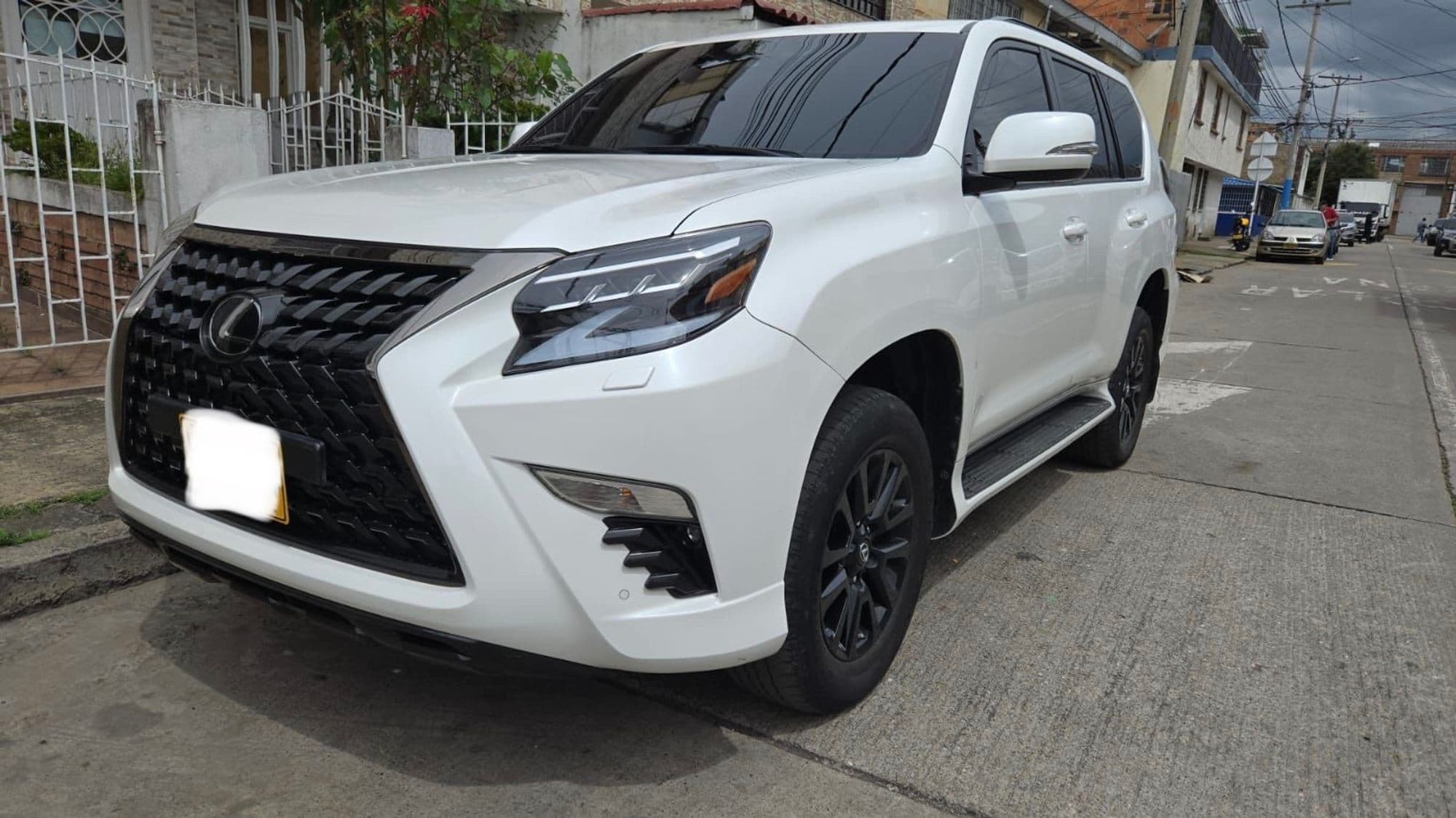 LEXUS GX 460 - imagen 1