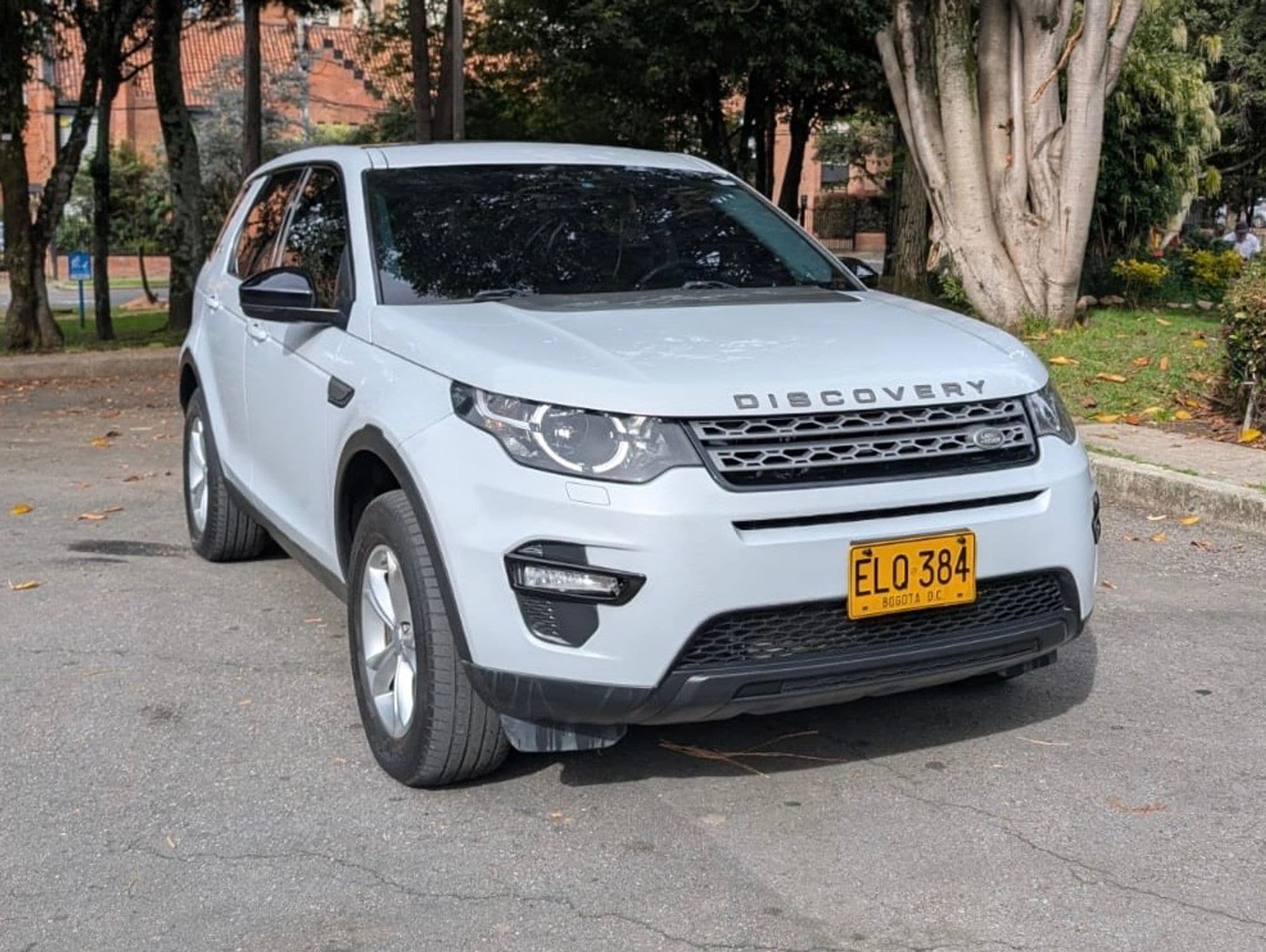 LAND ROVER DISCOVERY SPORT - imagen 1