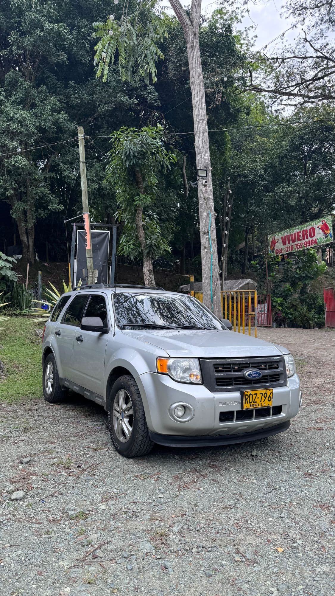 Ford escape XLT 2011 4x4 - imagen 1