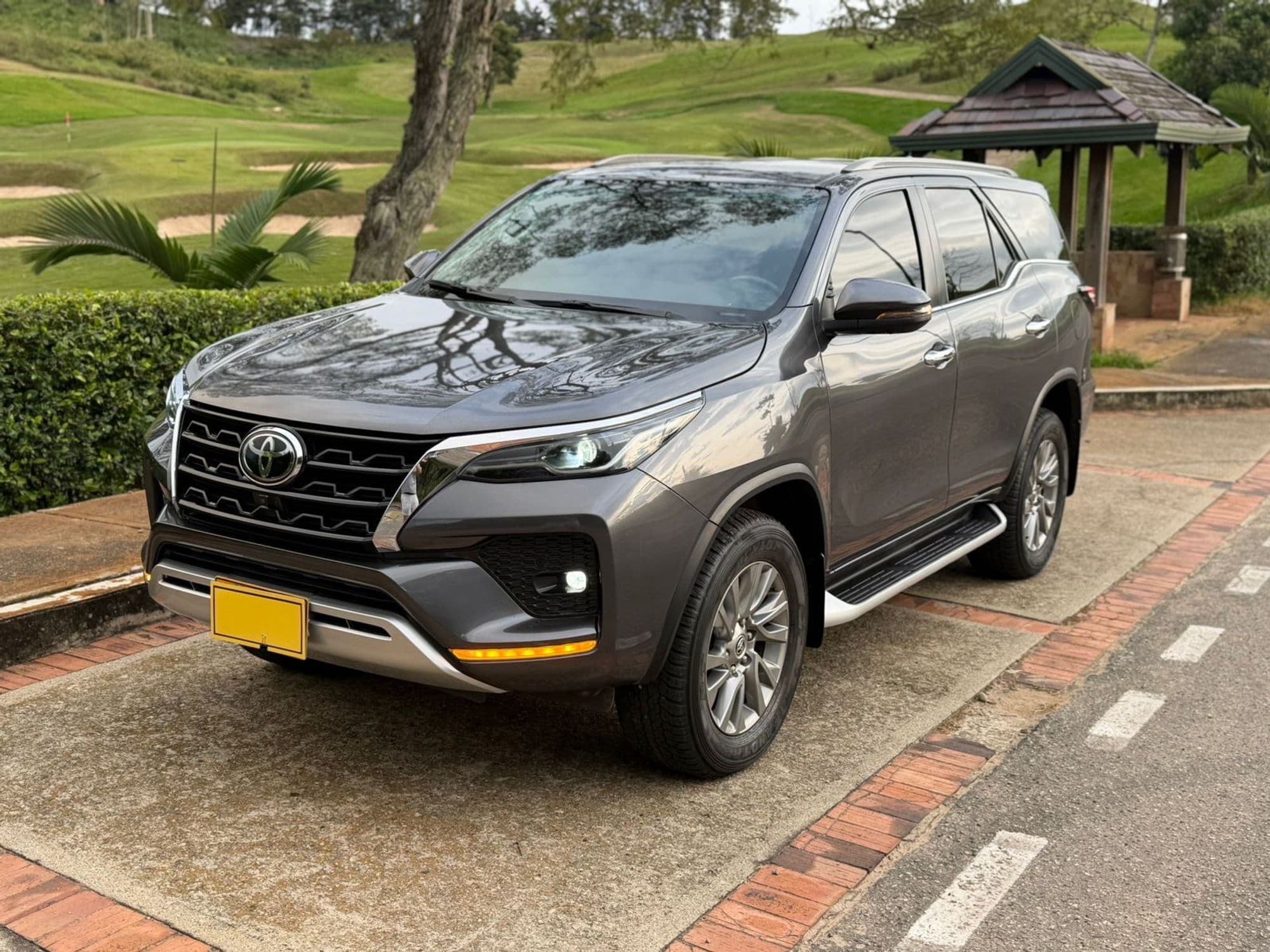 Toyota Fortuner Srv 2024 2.4 diesel - imagen 1