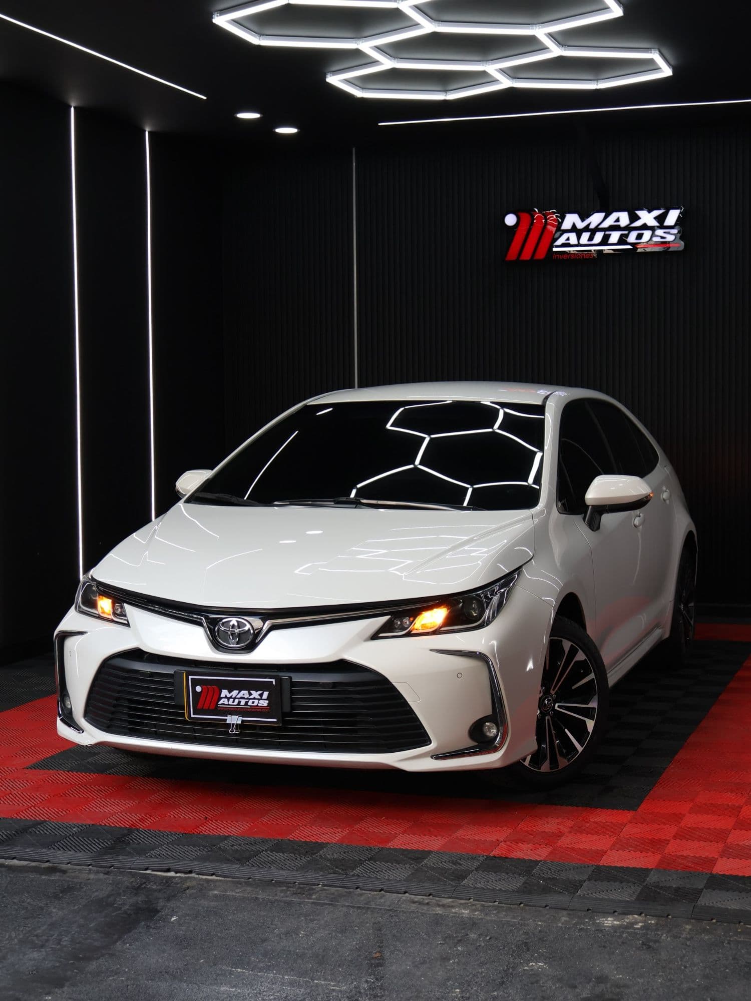 TOYOTA COROLLA XL-I 2022 2.0L MECANICO BLANCO KMS 45.000 - imagen 1