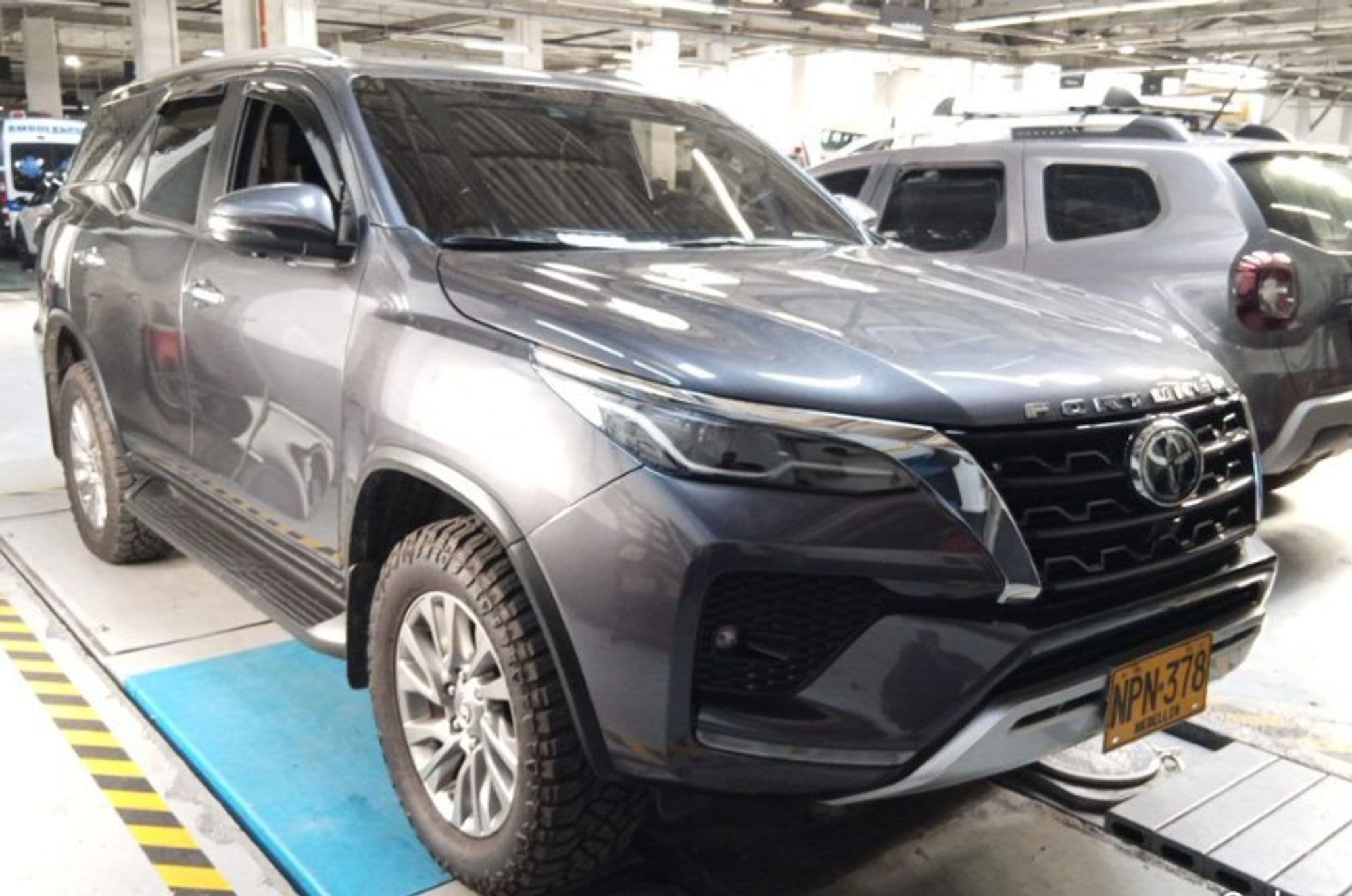 Toyota Fortuner SRV 2024 - imagen 1