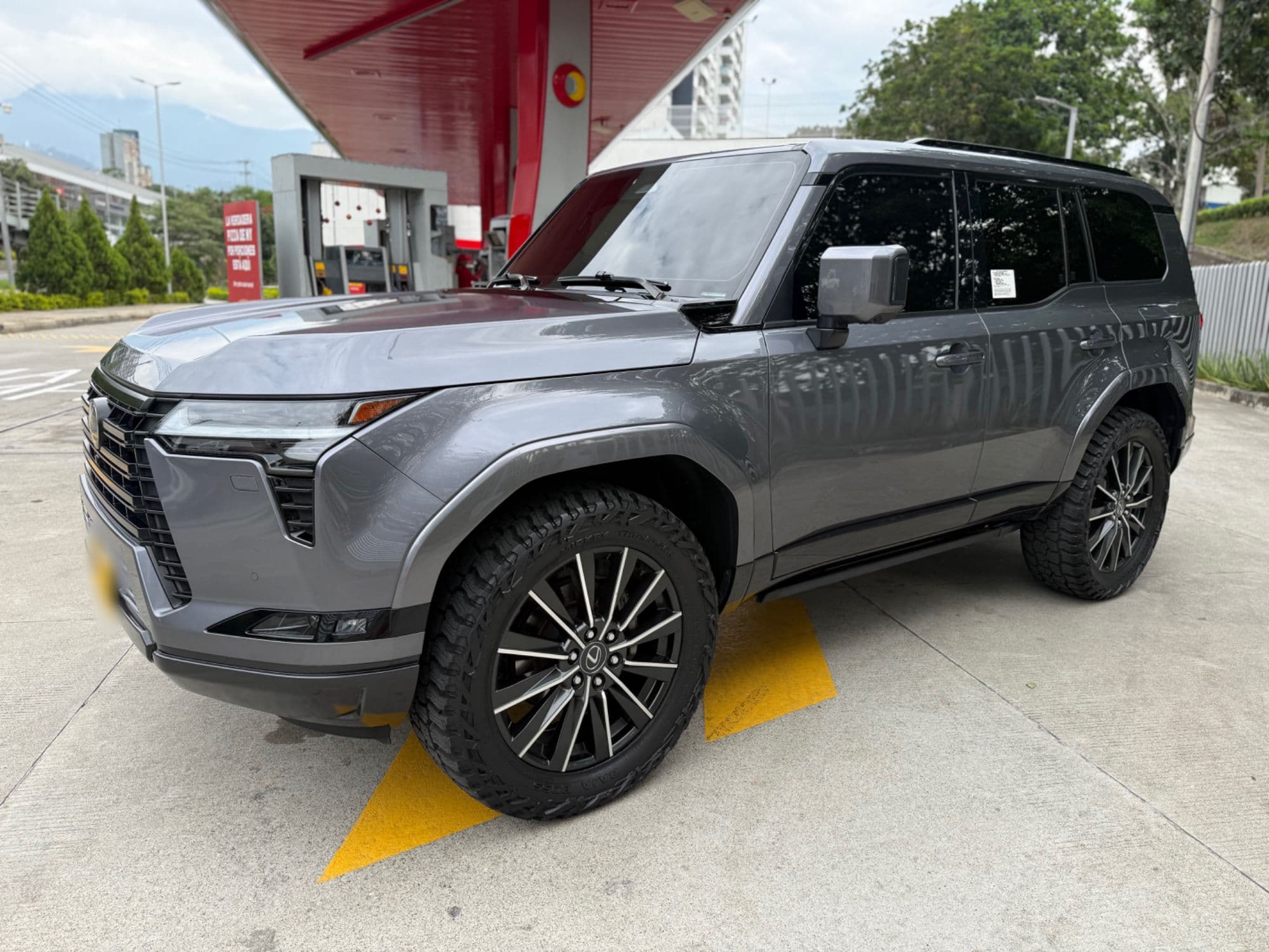 Lexus GX550 Luxury - imagen 1