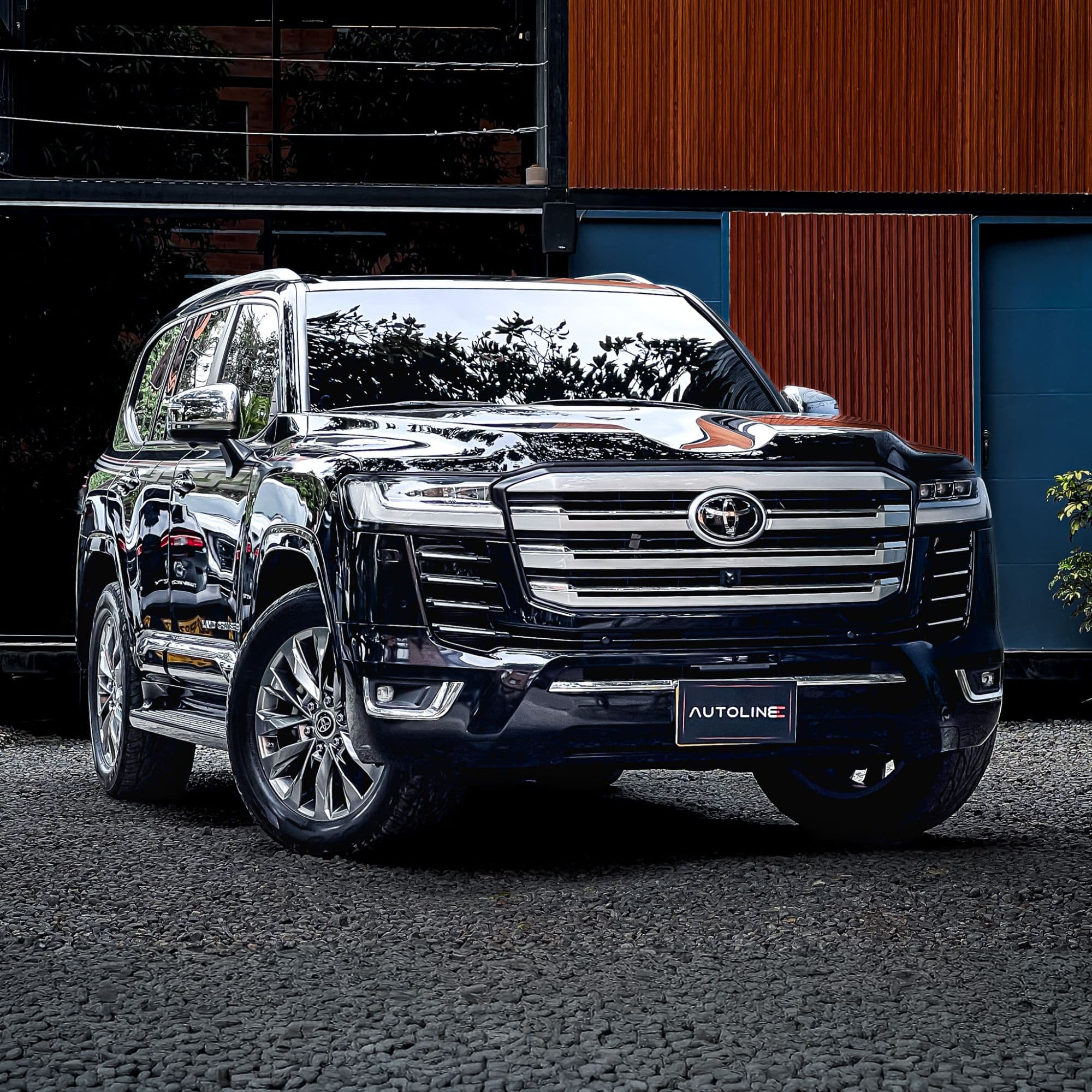 Toyota Land Cruiser LC300 GX.R High B2 2023 - imagen 1