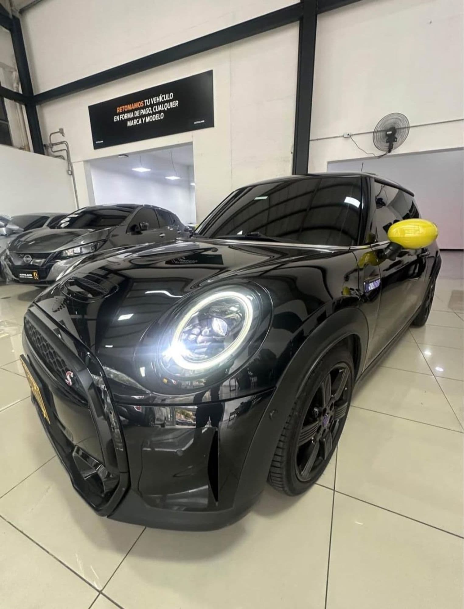 Mini Cooper S 2024 - imagen 1