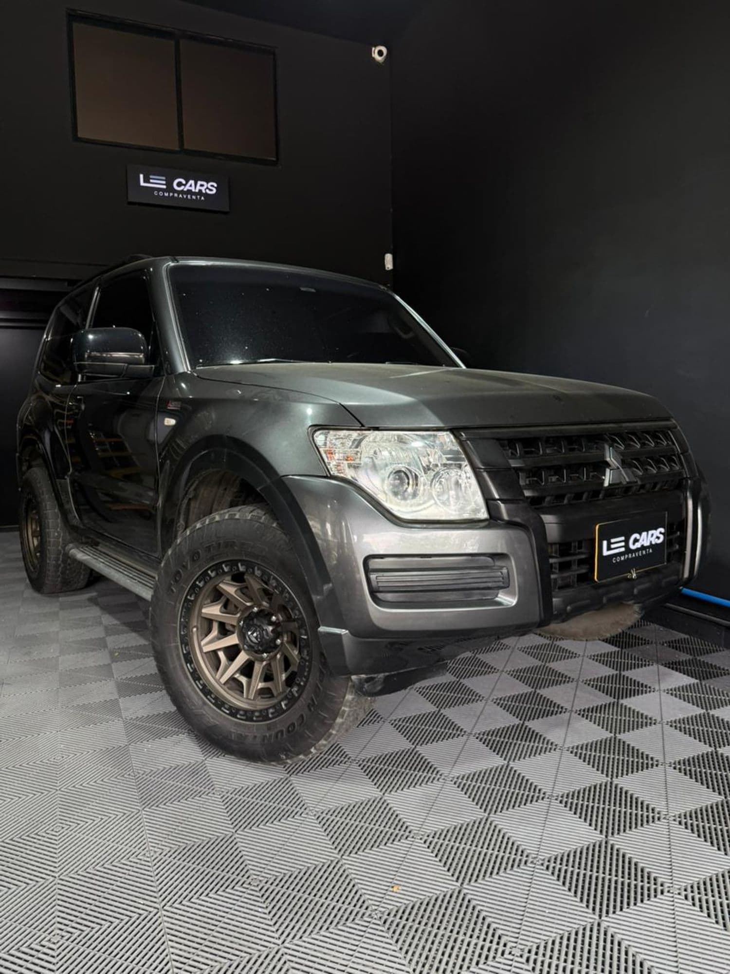 Mitsubishi Montero Hard Top 2016 - imagen 1