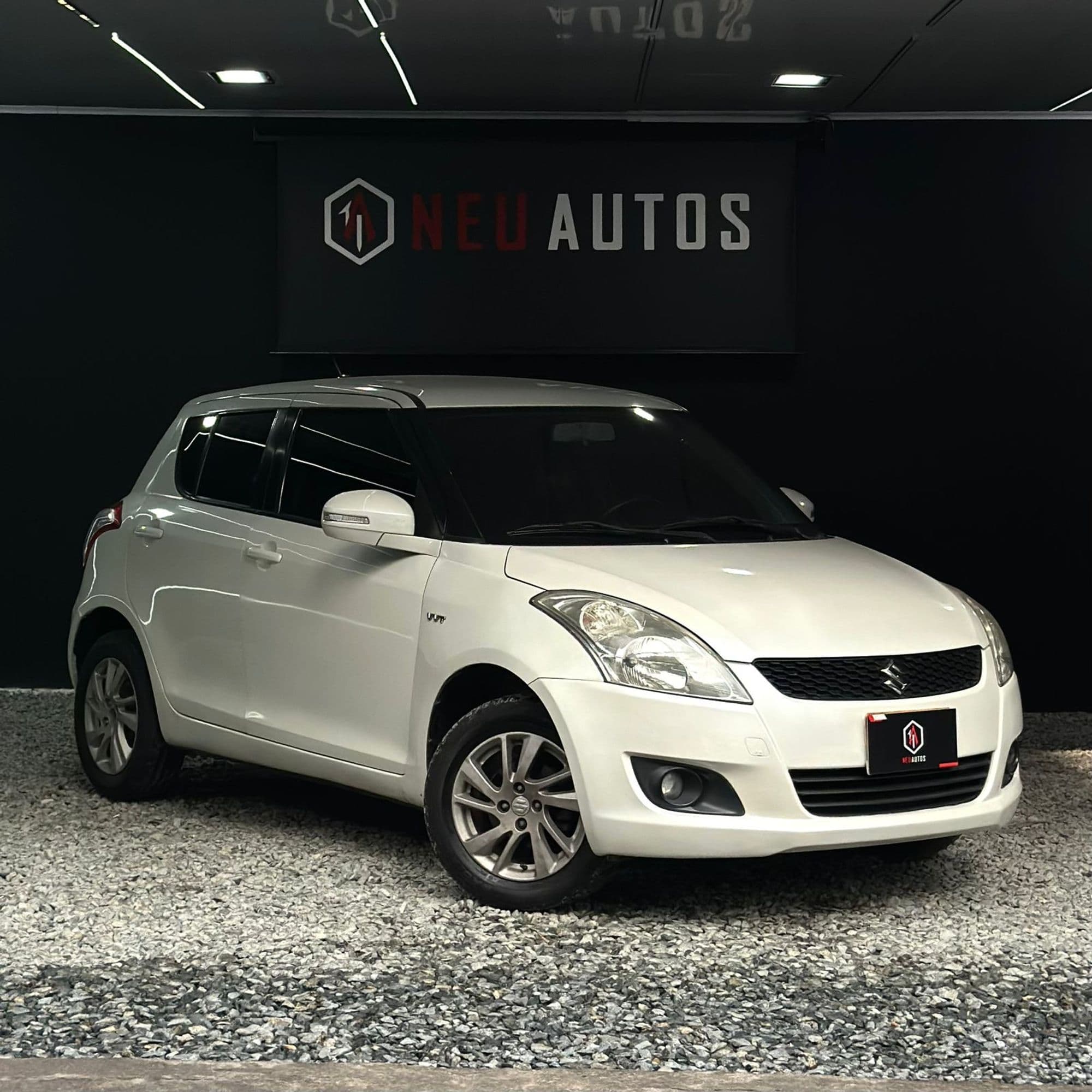SUZUKI SWIFT LIVE 2015 - imagen 1