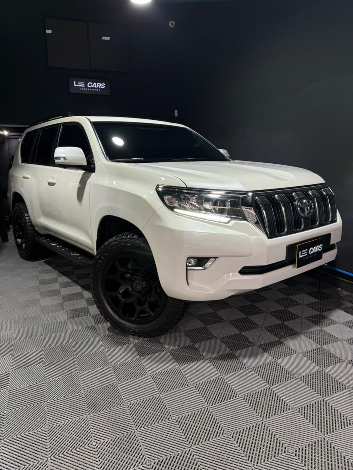 Toyota Prado TXL II Diesel 2019 - imagen 1