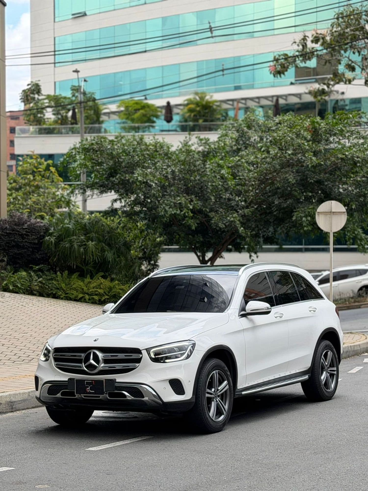 Mercedes Benz GLC300 4Matic 2.0cc turbo - imagen 1