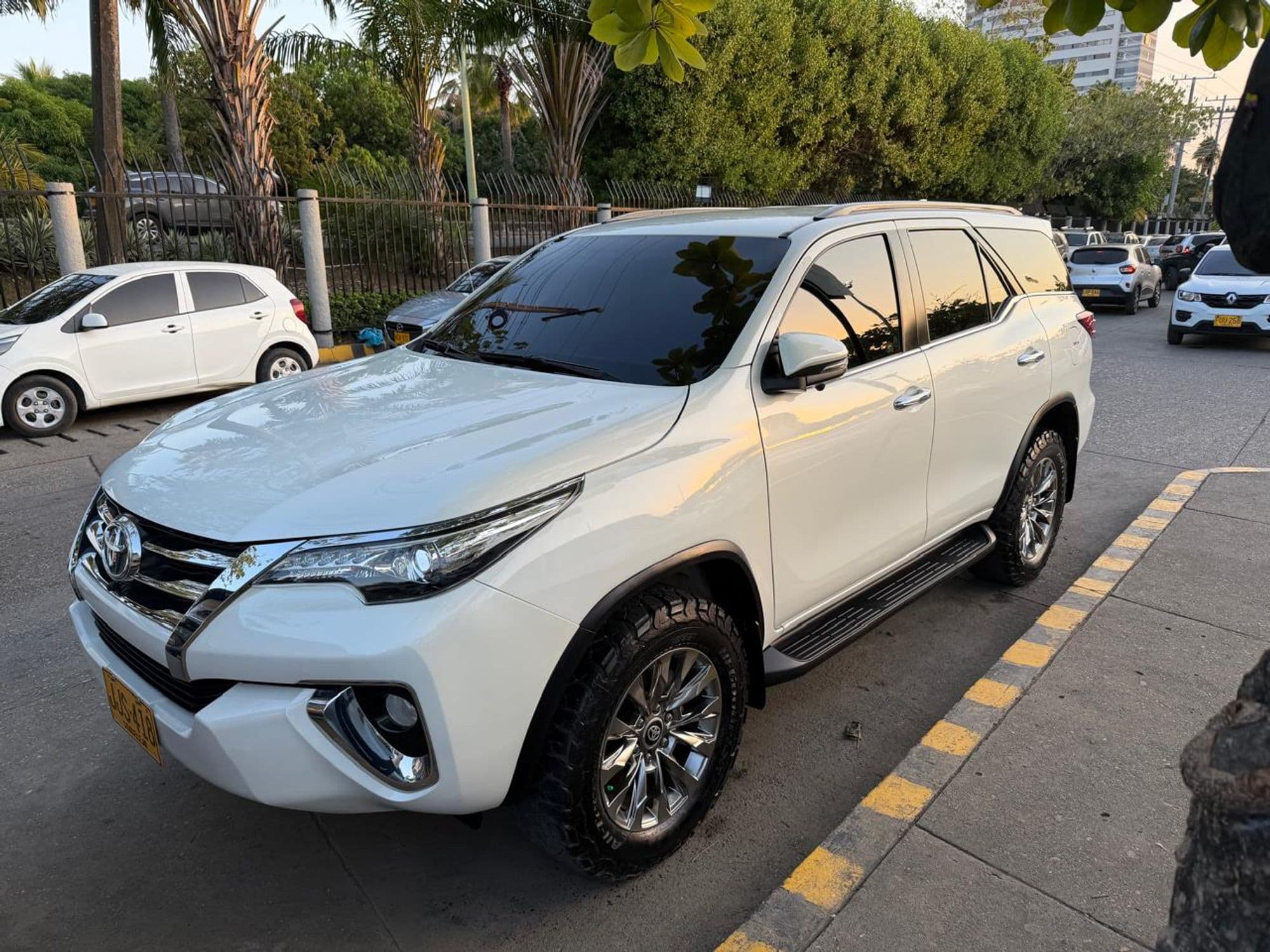 TOYOTA FORTUNER SRV 2.7 2019 - imagen 1