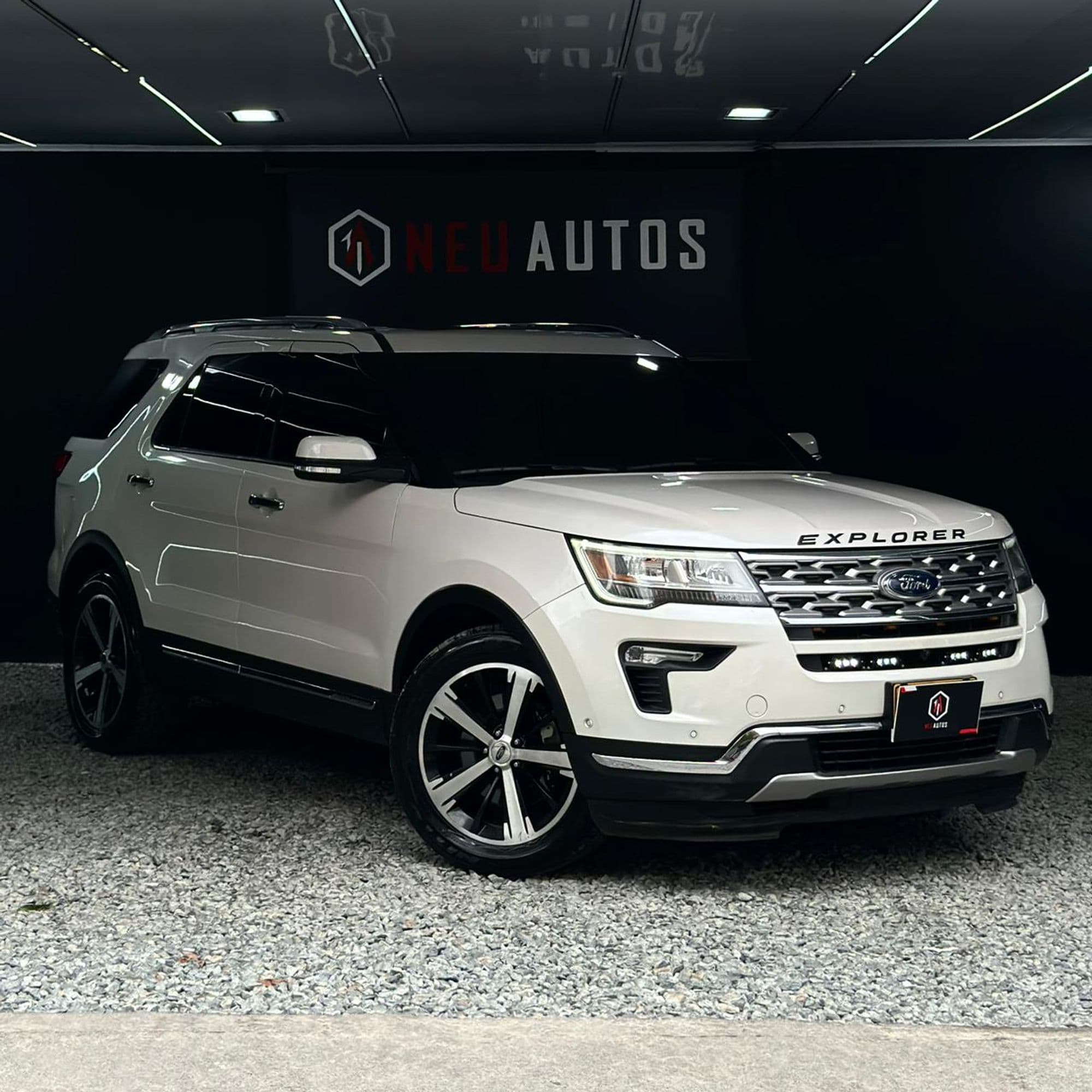 FORD EXPLORER LIMITED 4x4 2018 - imagen 1