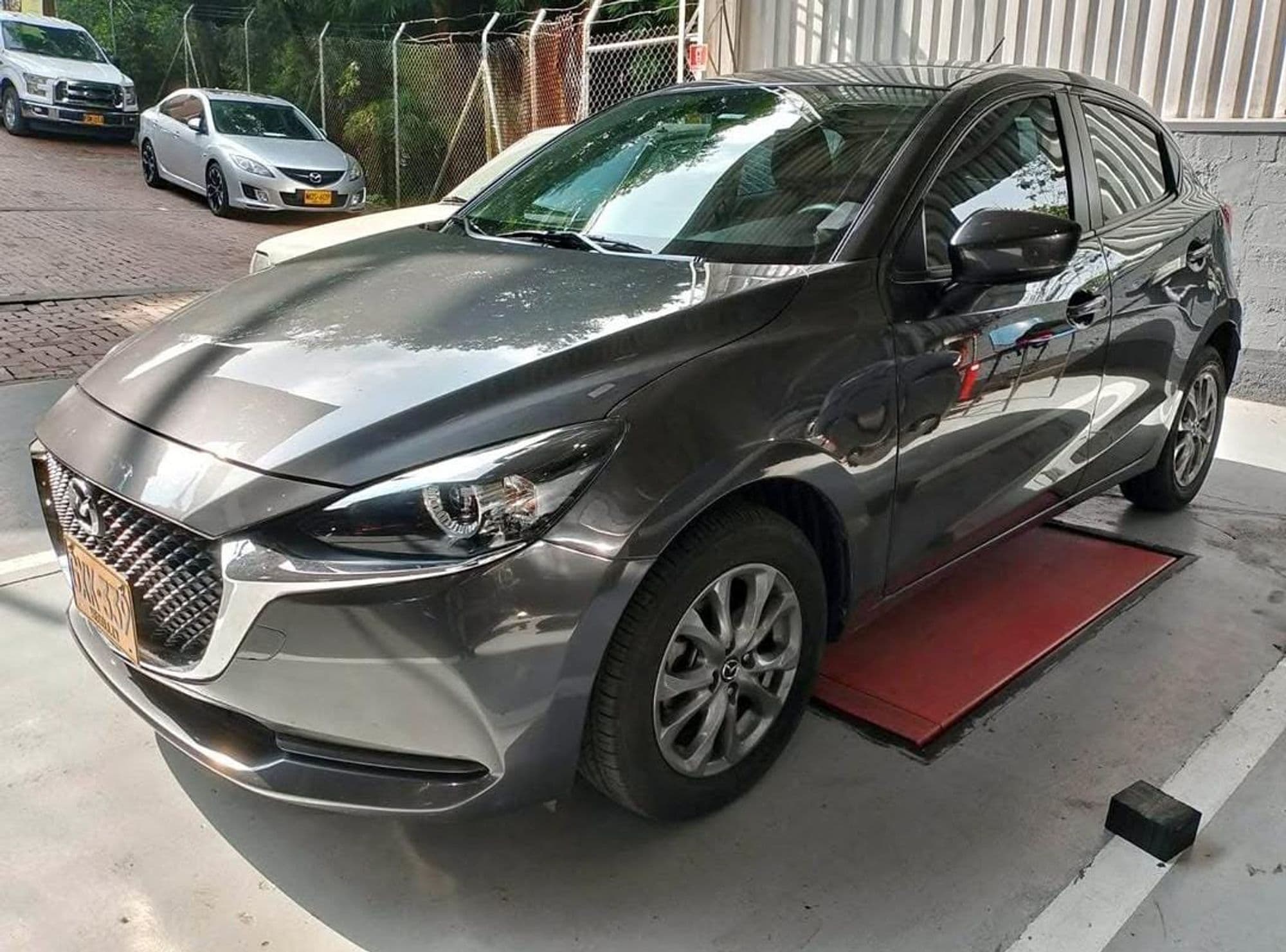 Mazda 2 Touring 2021 - imagen 1