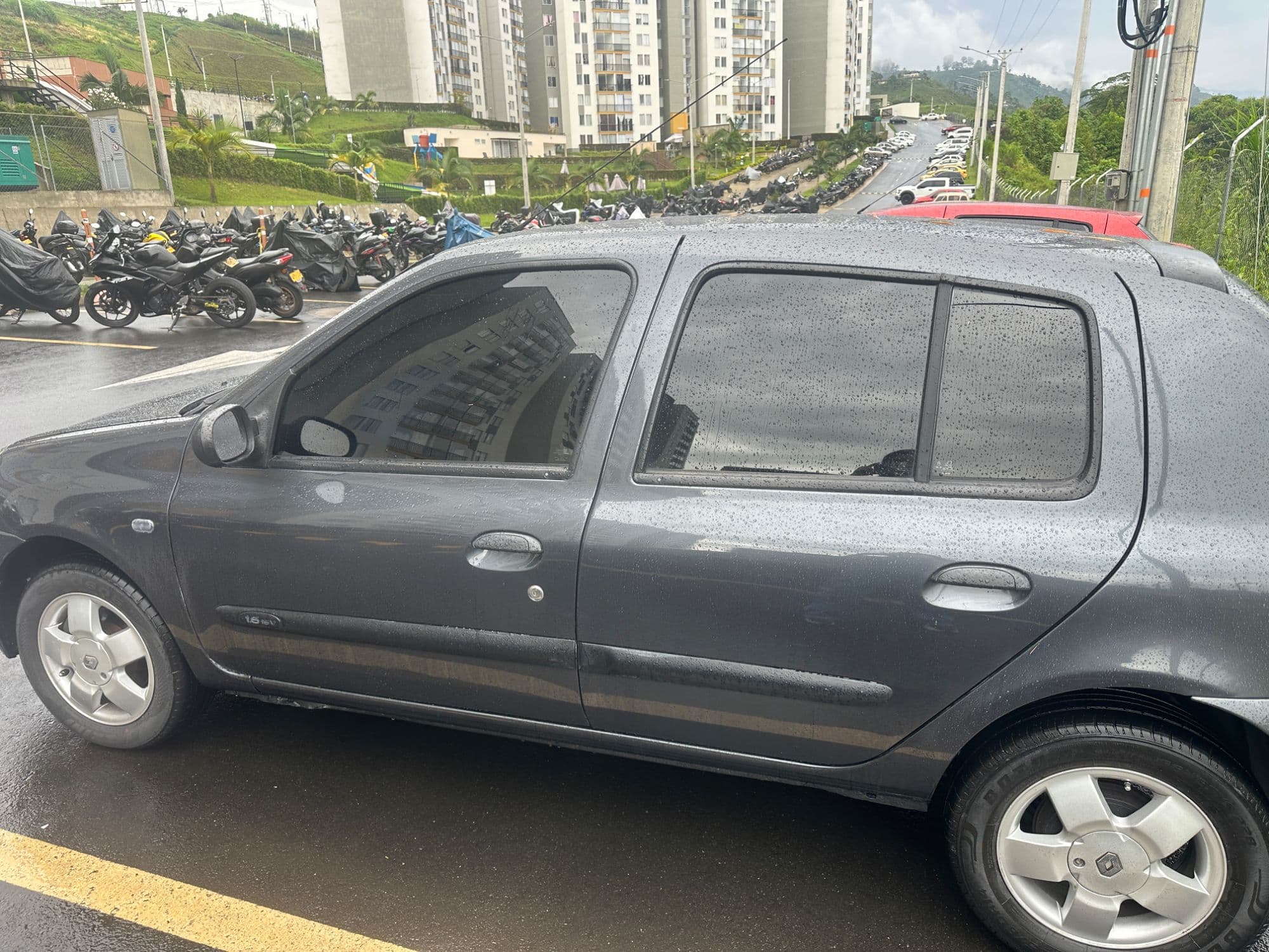 CLIO EXPRESSION 2011 - imagen 1