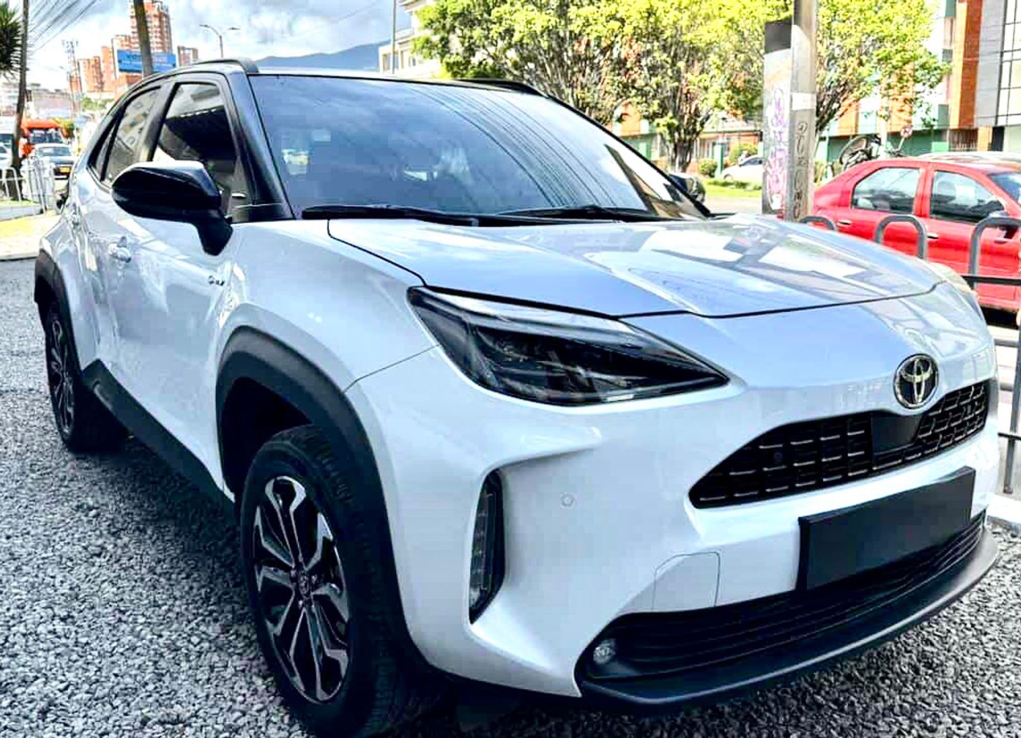 Toyota Yaris Cross 2025 XLS 1.5 HEV - imagen 1