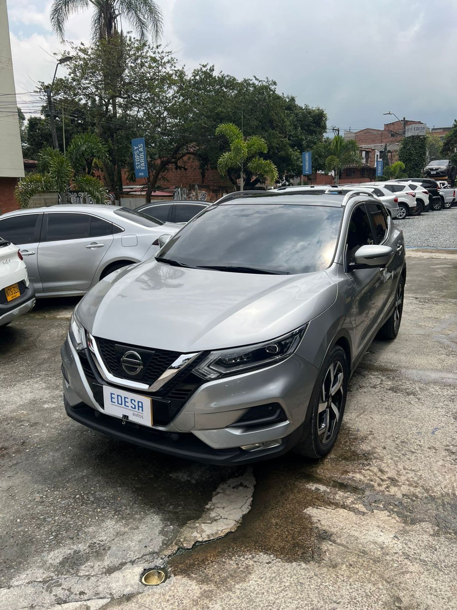 NISSAN QASHQAI EXCLUSIVE 4X4 - imagen 1