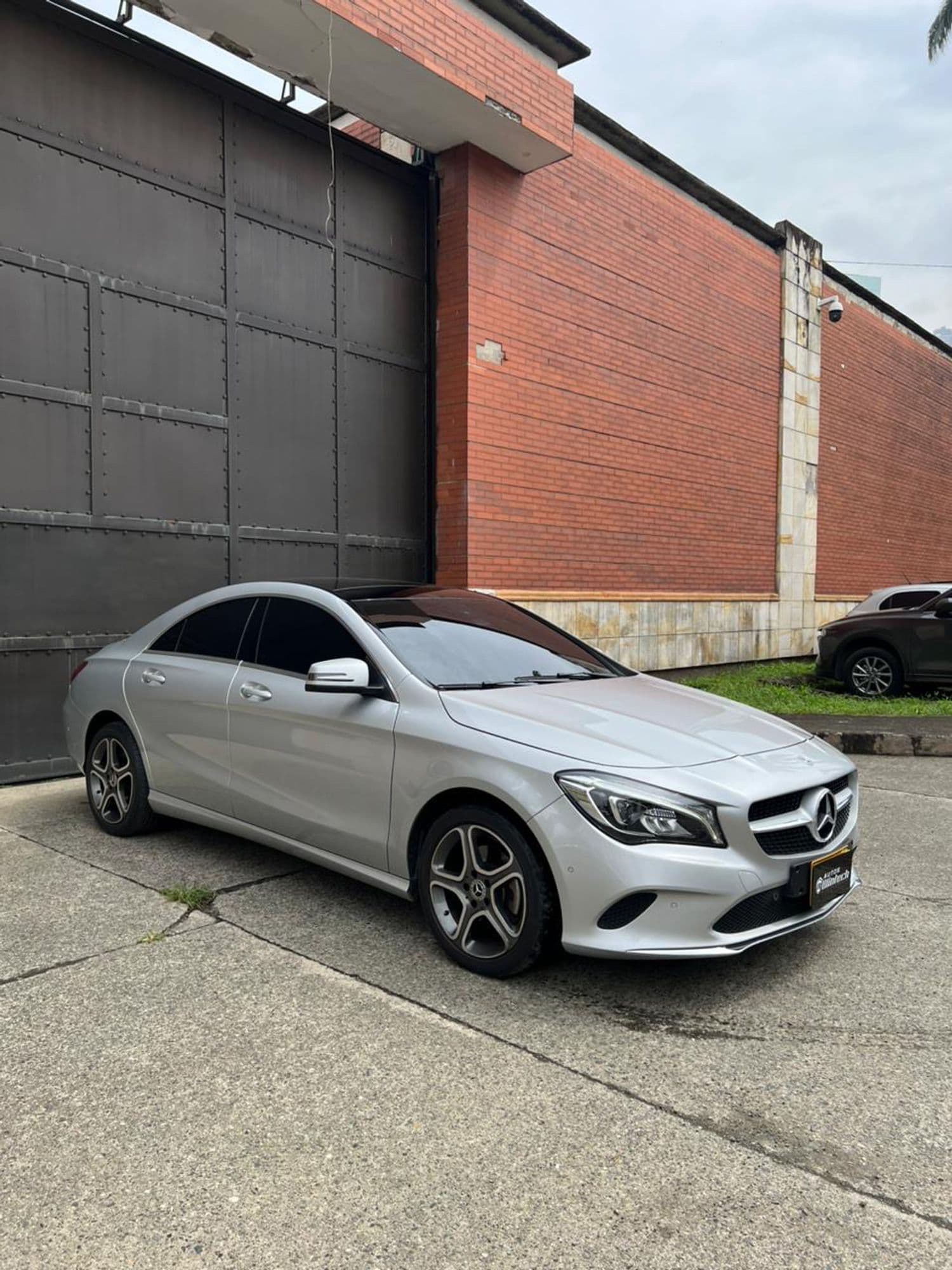Mercedes Benz CLA 180 2019 - imagen 1
