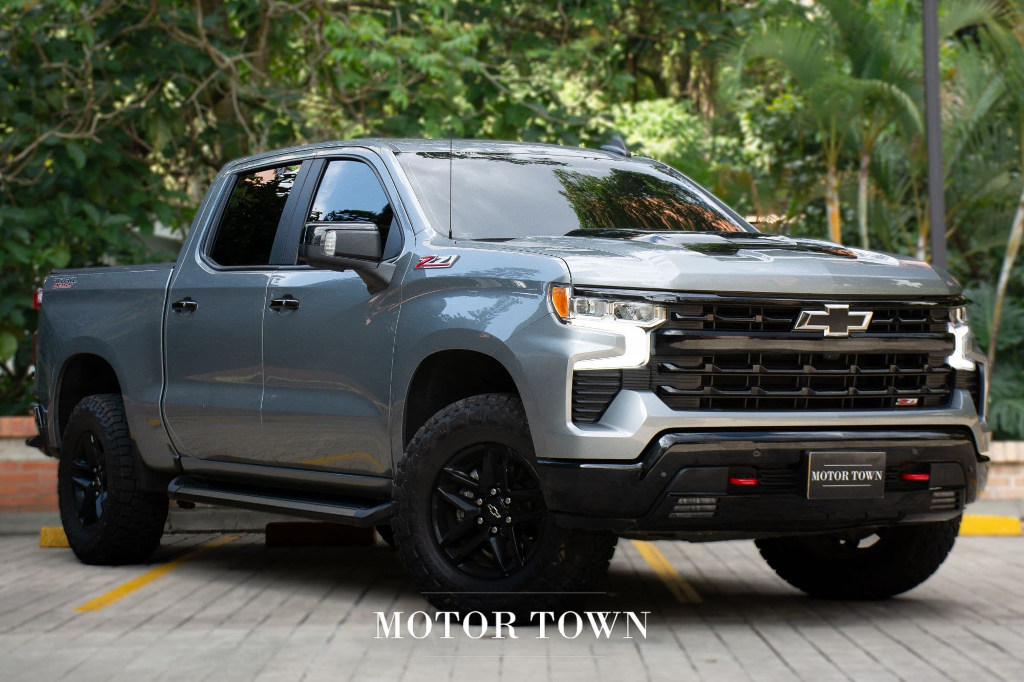 CHEVROLET SILVERADO 2024 - imagen 1