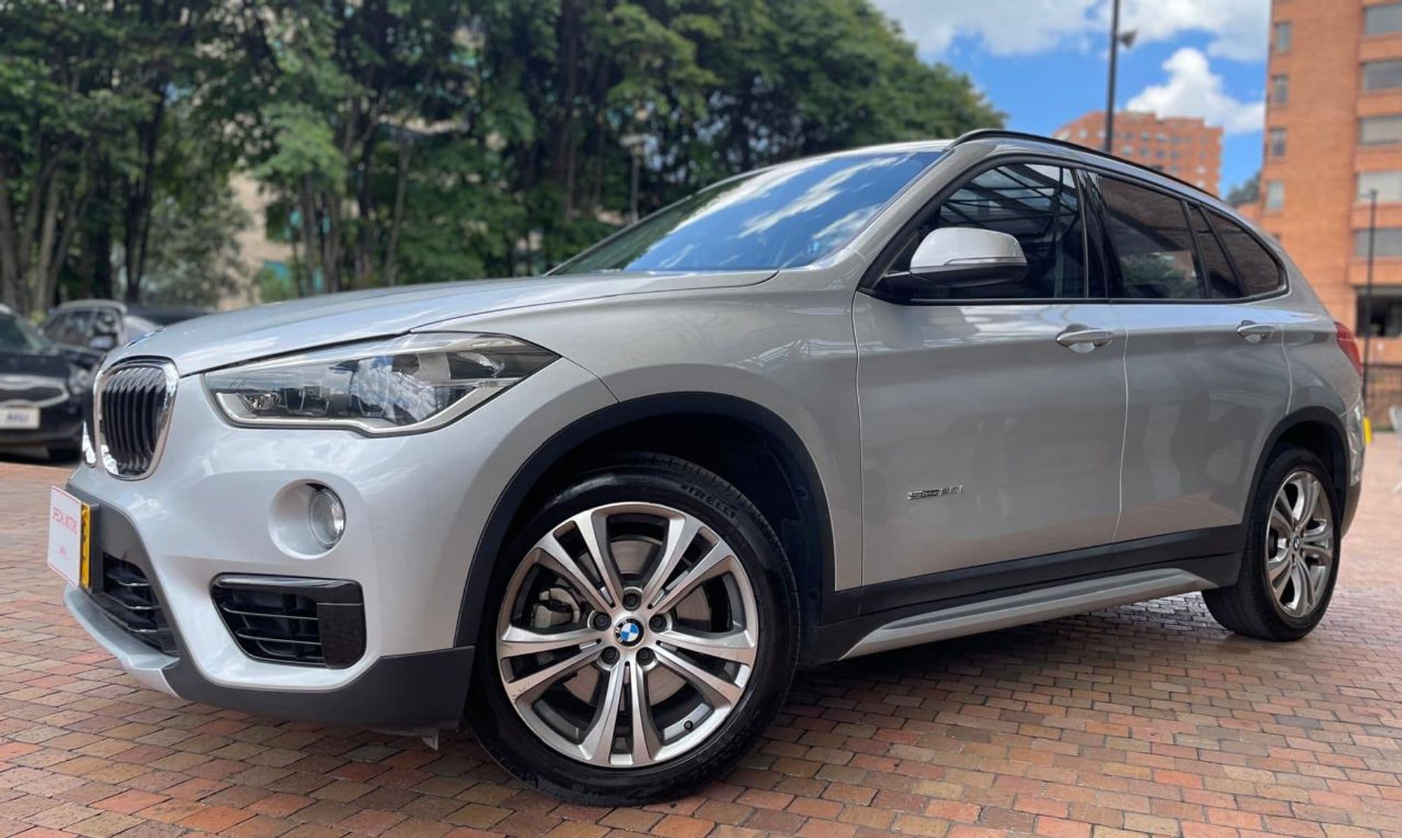 BMW X1 2.0 F48 Sdrive 20i - imagen 1